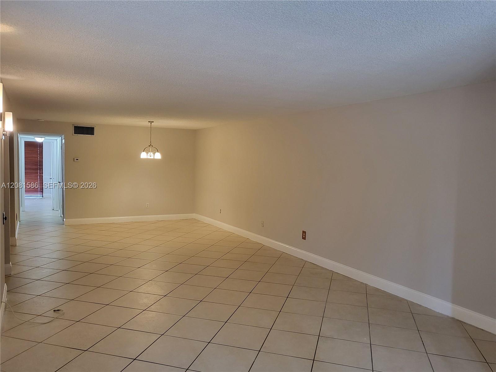 6924 SW 114th Pl # E56 — Photo 3