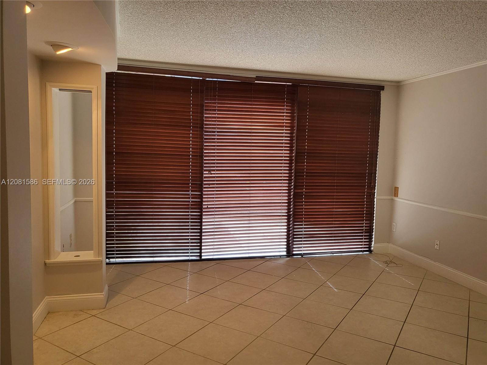 6924 SW 114th Pl # E56 — Photo 5