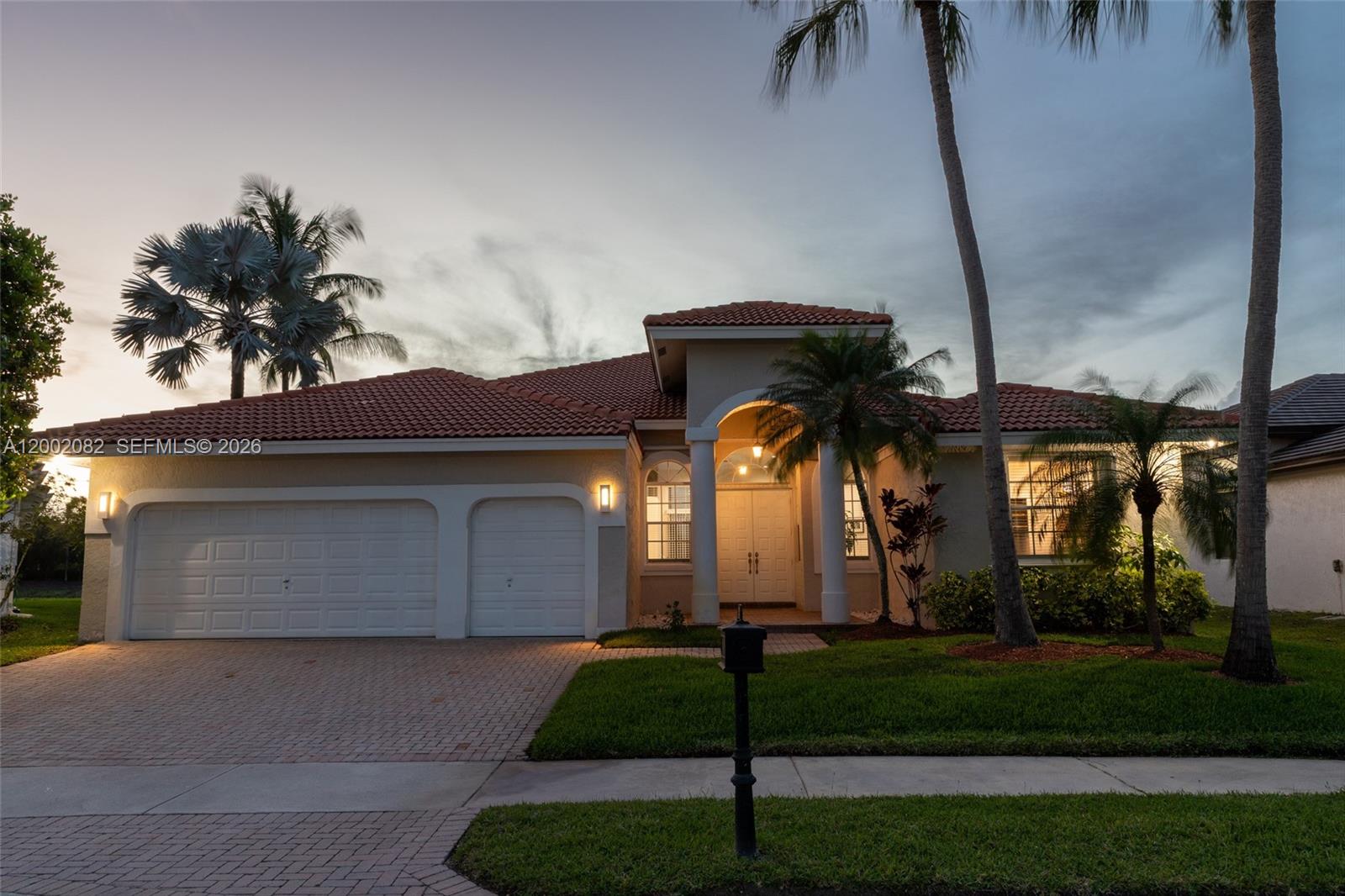 2557 Jardin Ter, Weston FL 33327