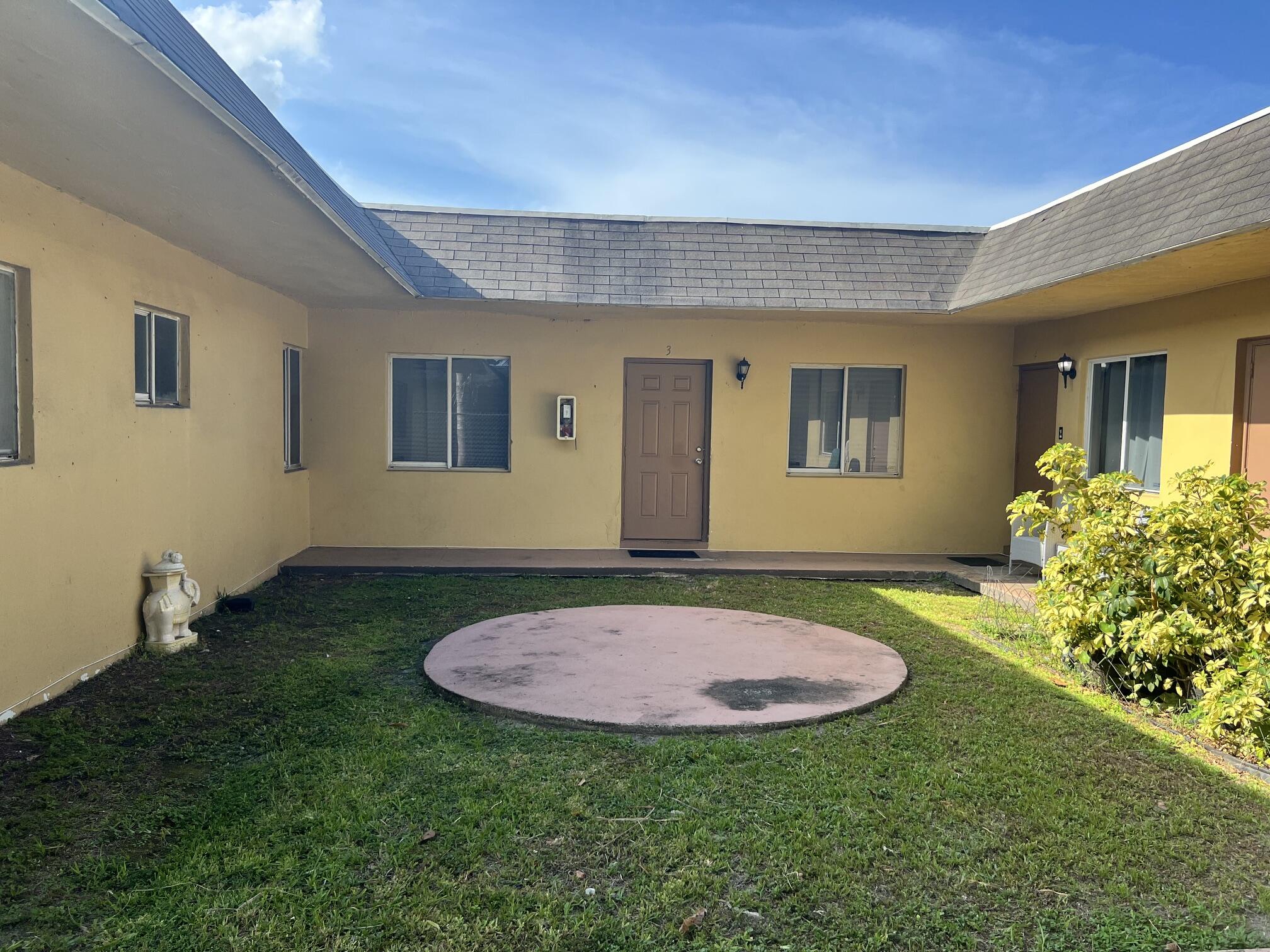 3930 NW 31st Terrace # 4, Lauderdale Lakes FL 33309