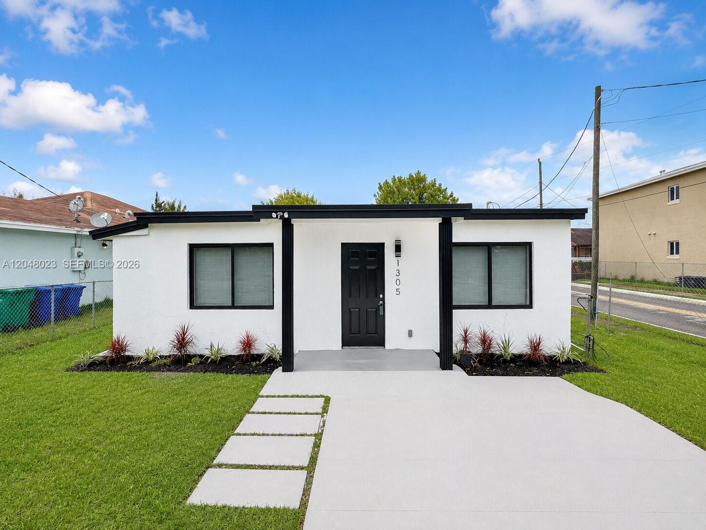 1305 NW 5th Ave, Florida City FL 33034