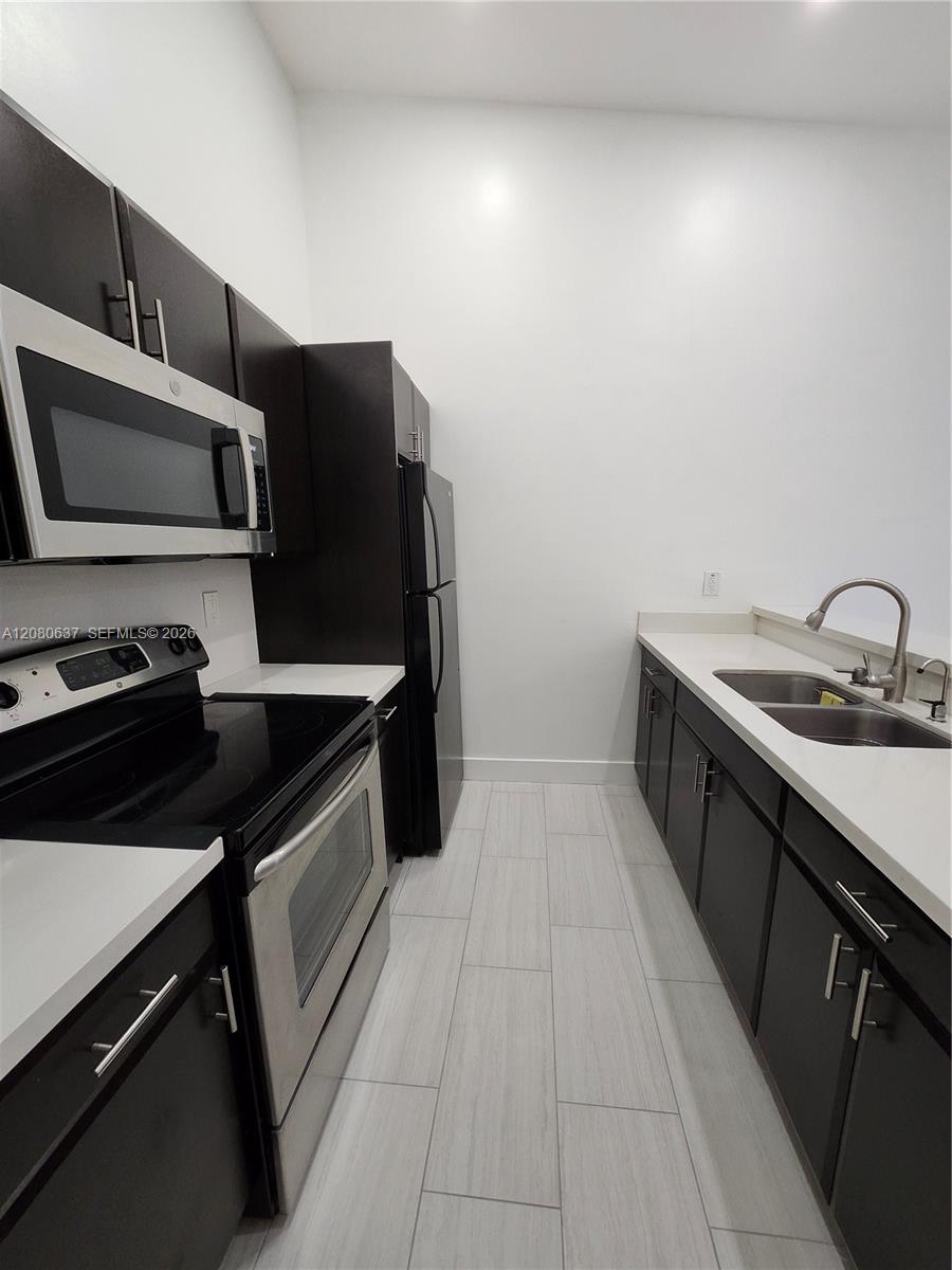18224 Mediterranean Blvd # 17 — Photo 5