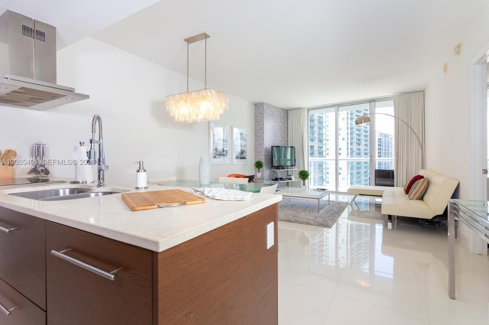 485 Brickell Ave # 2006 — Photo 4