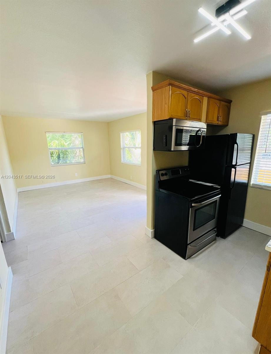 2301 NE 6th Ave # 204 — Photo 4