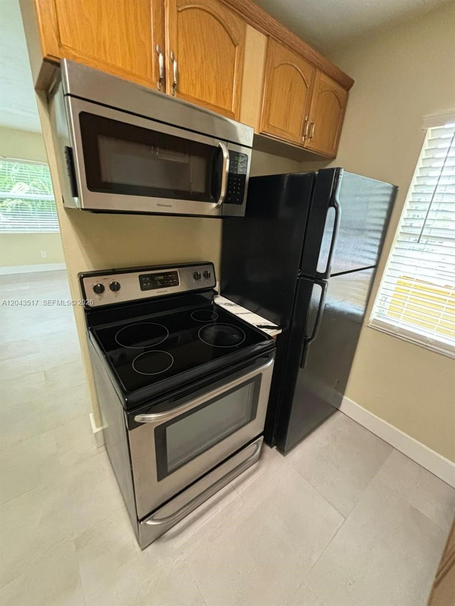 2301 NE 6th Ave # 204 — Photo 5