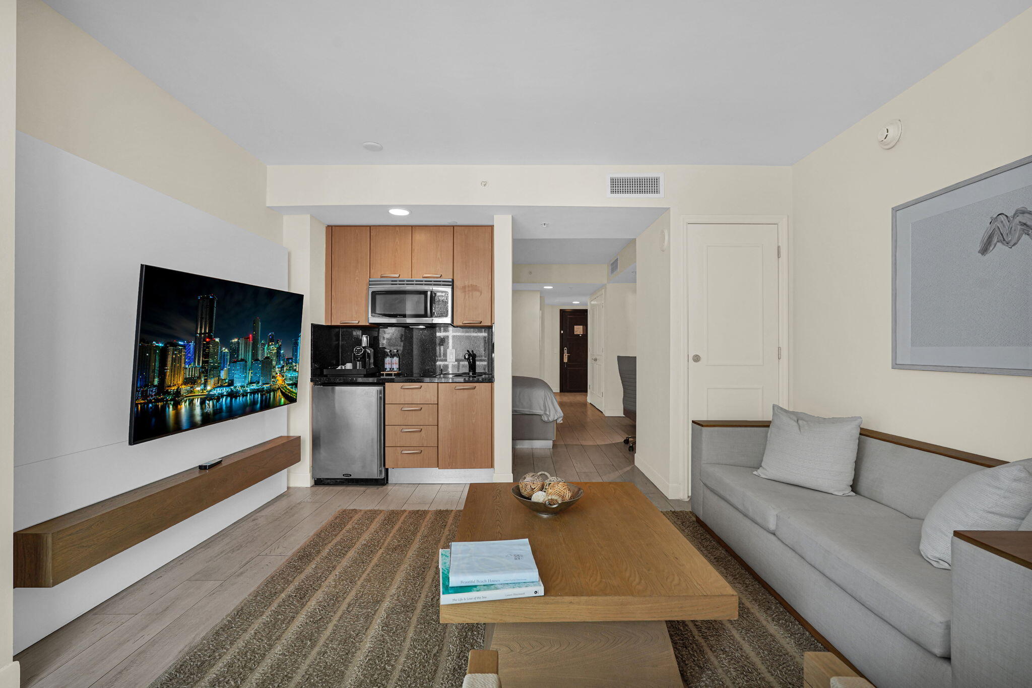 505 N FORT LAUDERDALE BEACH Boulevard # 1004 — Photo 2
