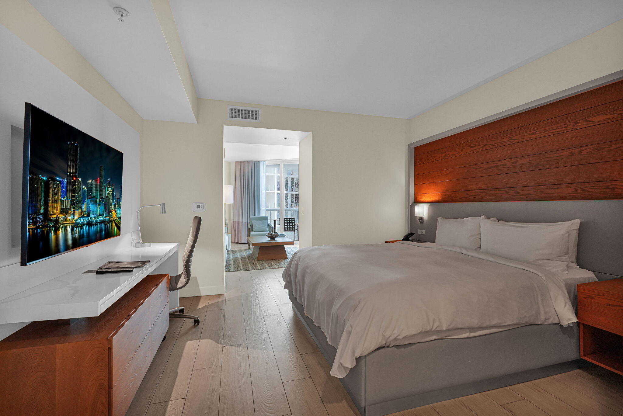 505 N FORT LAUDERDALE BEACH Boulevard # 1004 — Photo 3