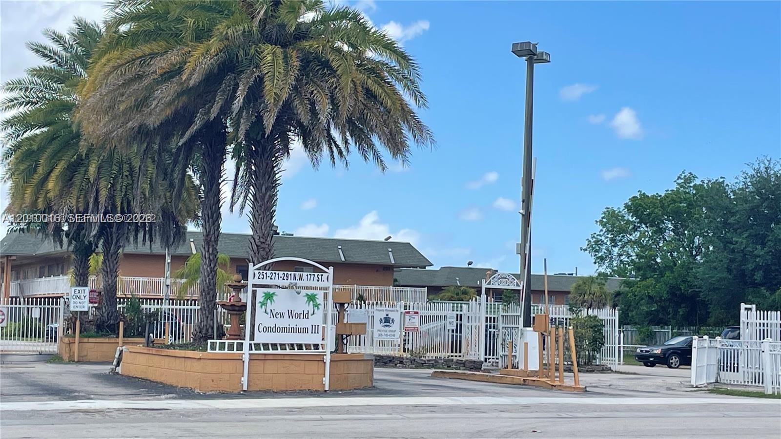 271 NW 177th  St # 104, Miami Gardens FL 33169