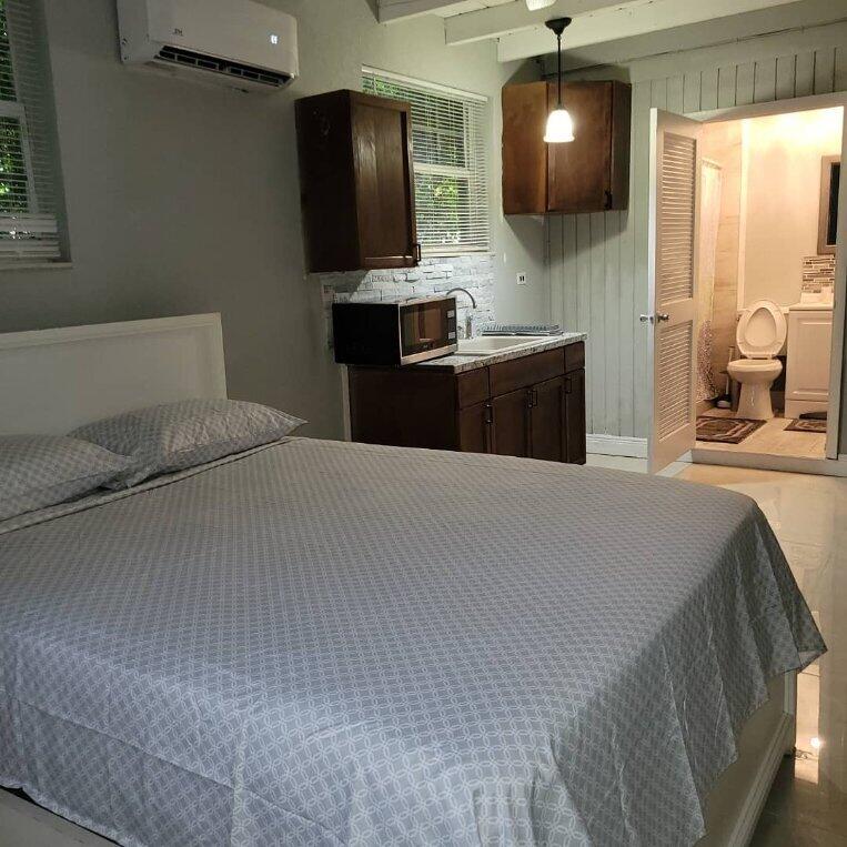 7751 NW 41ST Street # Efficiency — Photo 3