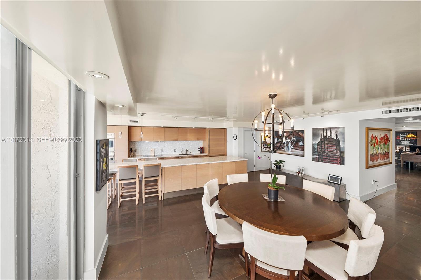 600 Grapetree Dr — Photo 5