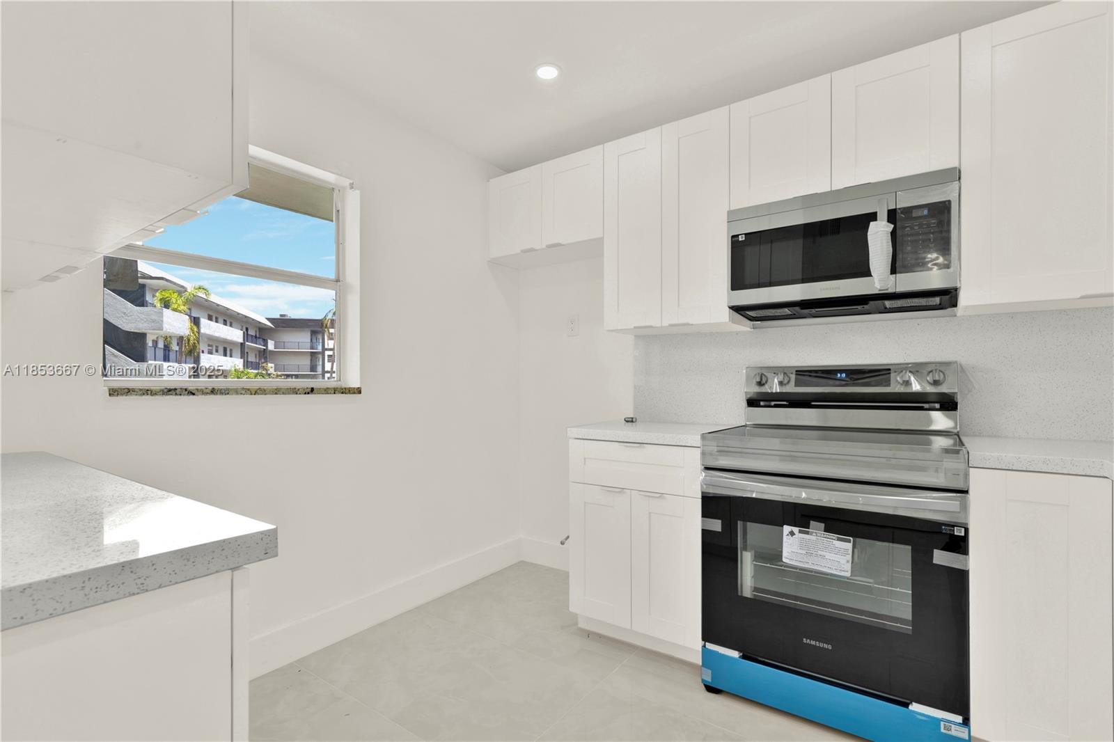 8320 Sands Point Blvd # M107 — Photo 4