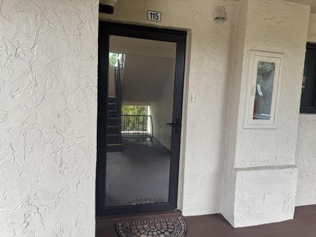 3154 Via Poinciana # 115 — Photo 2