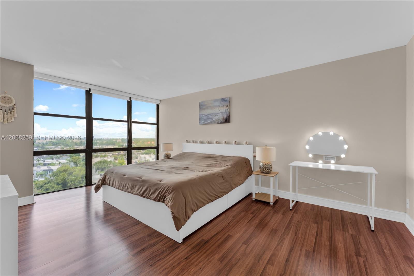 1000 Parkview Dr # 1007 View 14