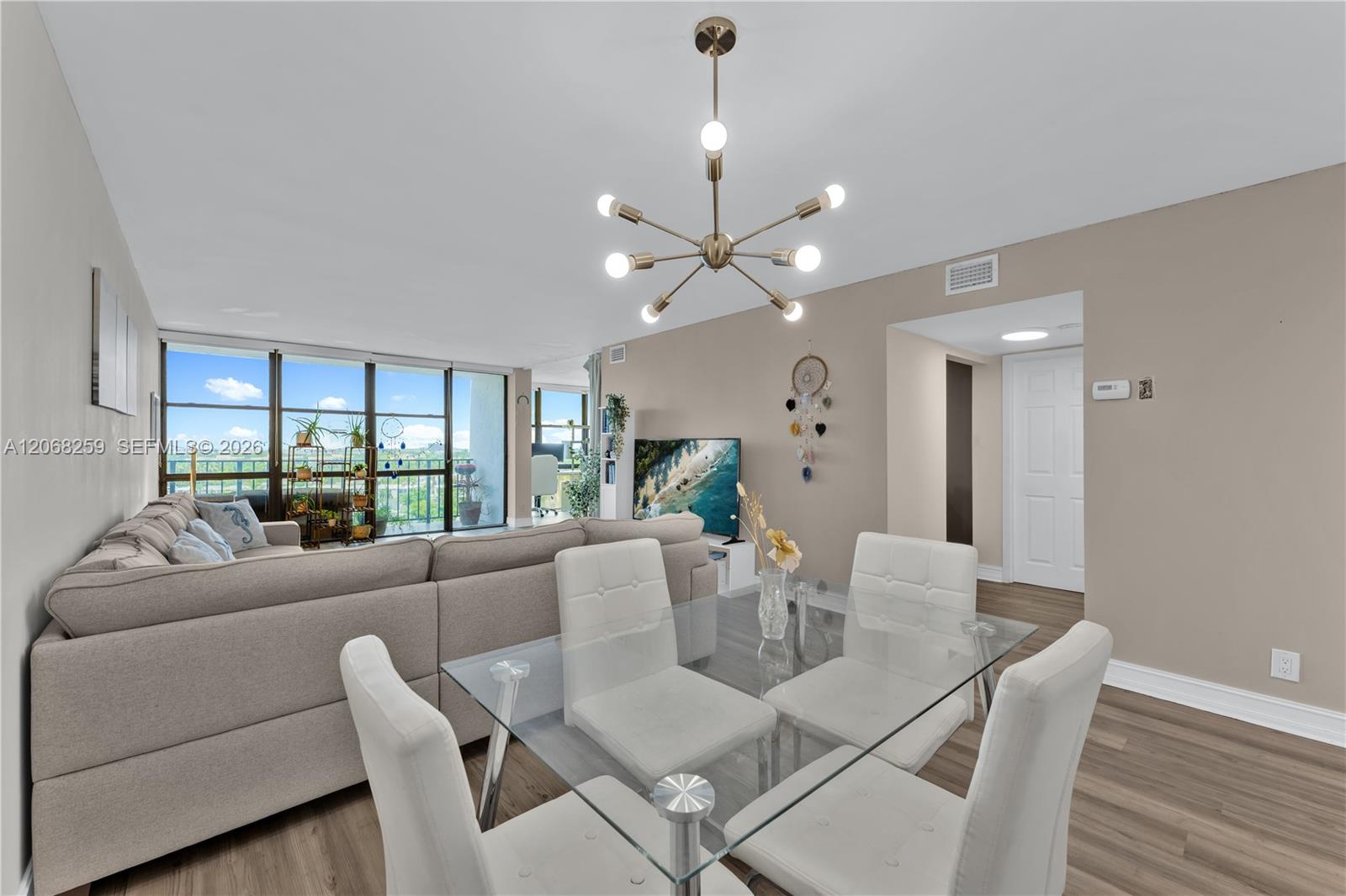 1000 Parkview Dr # 1007 View 5