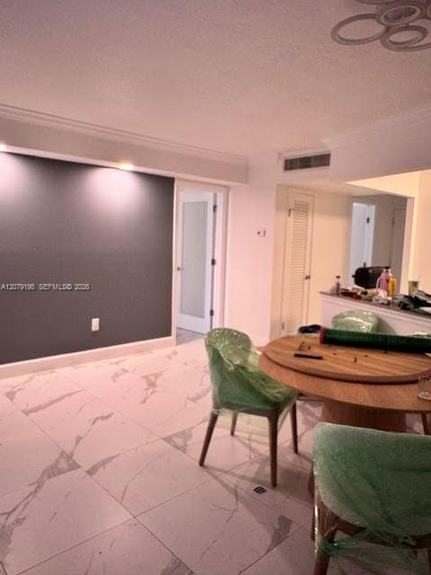 1680 NE 191st St # 2 — Photo 2