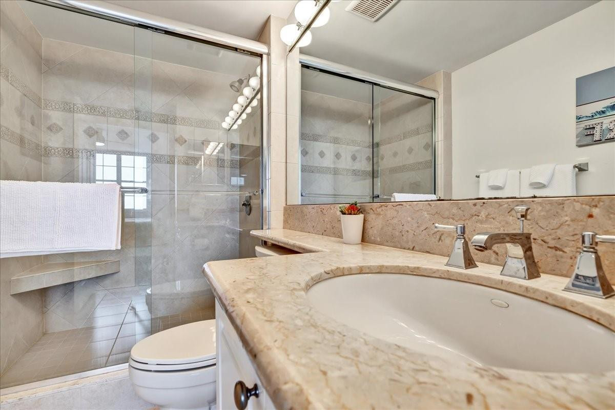 651 OKEECHOBEE Boulevard # 801 — Photo 3