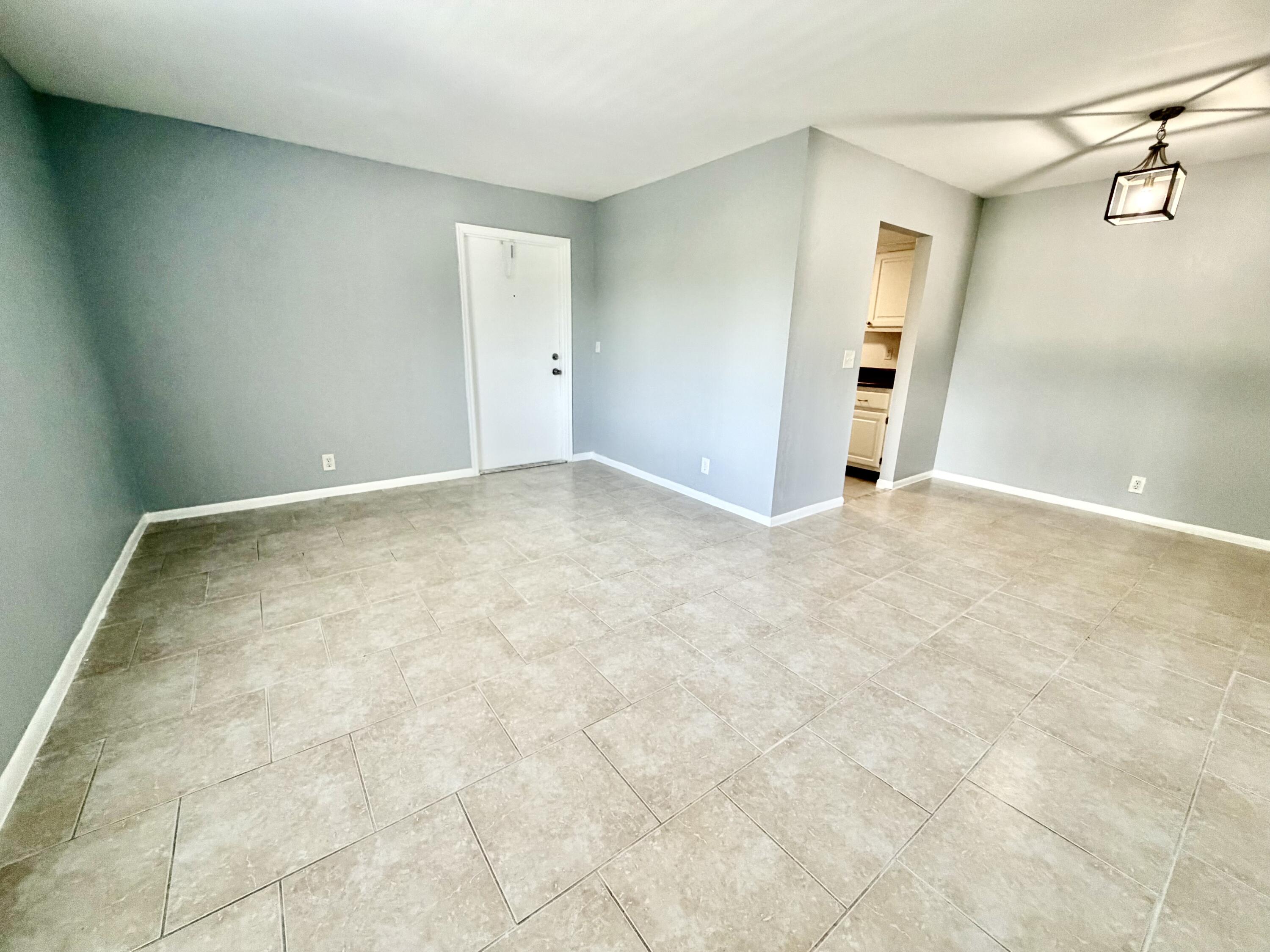 200 E Ocean Avenue # 10 — Photo 3