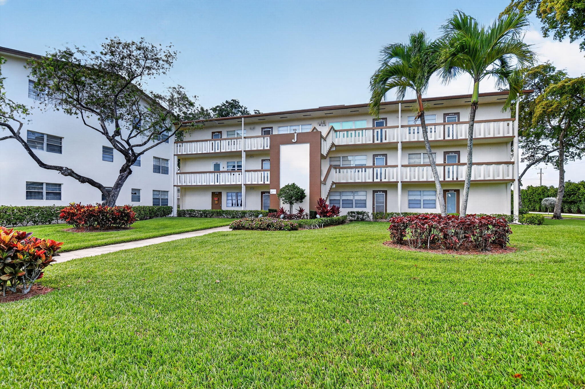 415 Mansfield # J, Boca Raton FL 33434