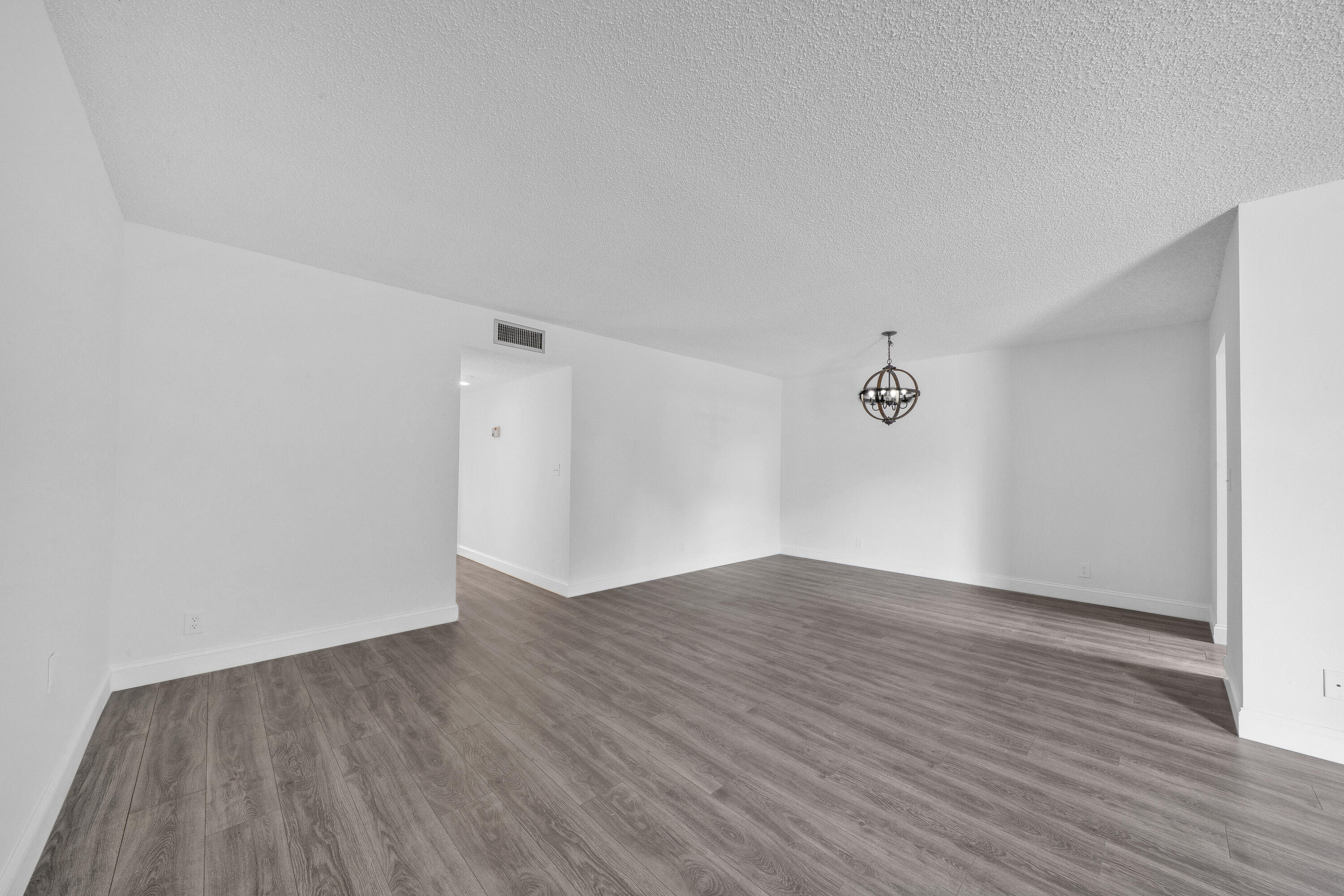 4550 NW 4TH Street # B — Photo 5