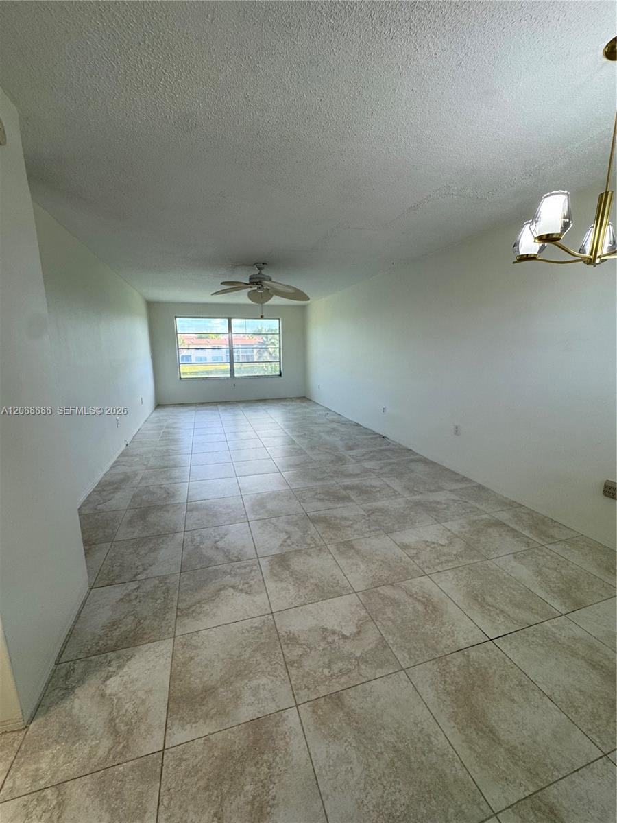 2940 NE 203rd St # C, Aventura FL 33180
