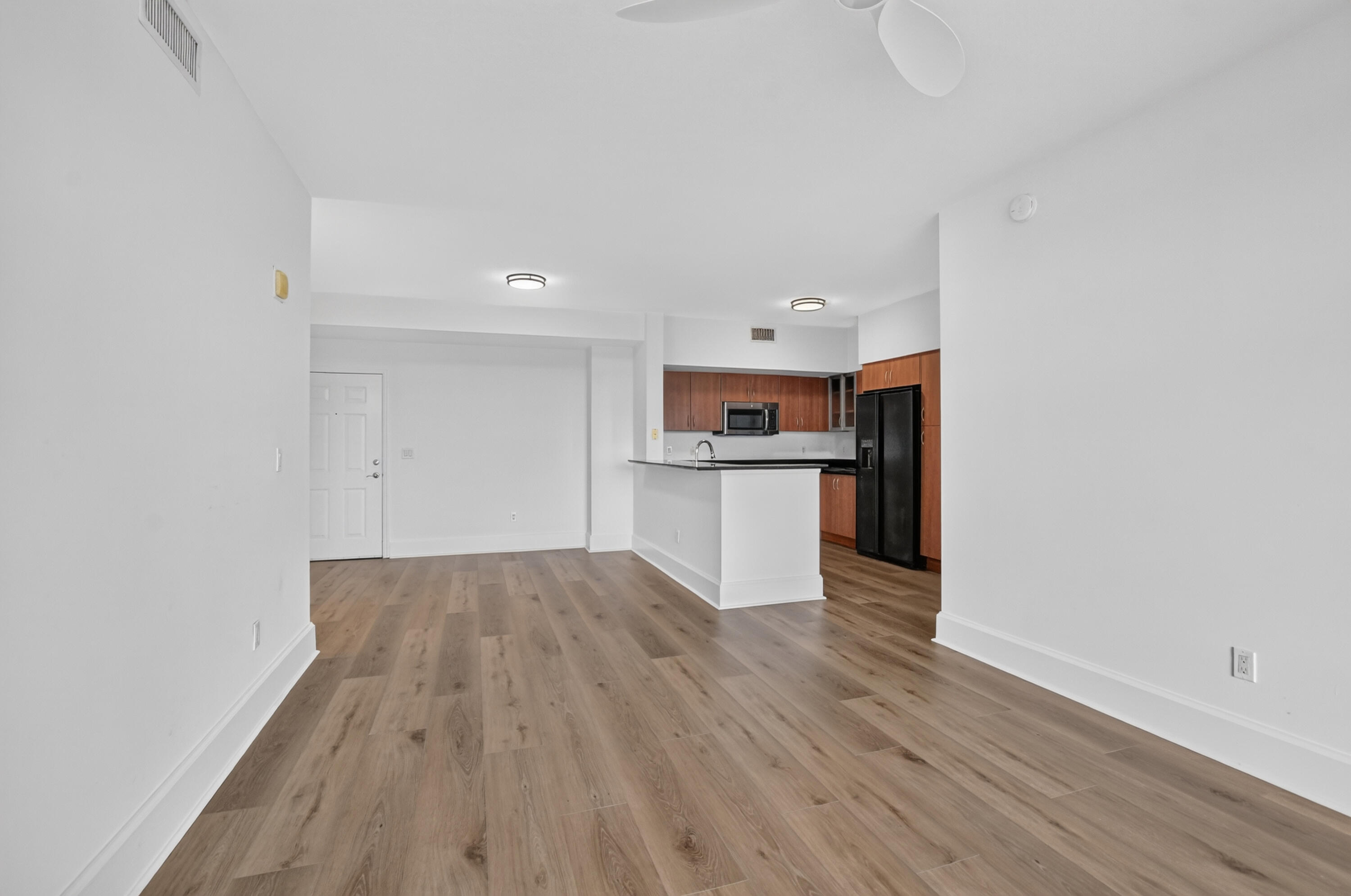 233 S FEDERAL Highway # 623 — Photo 5