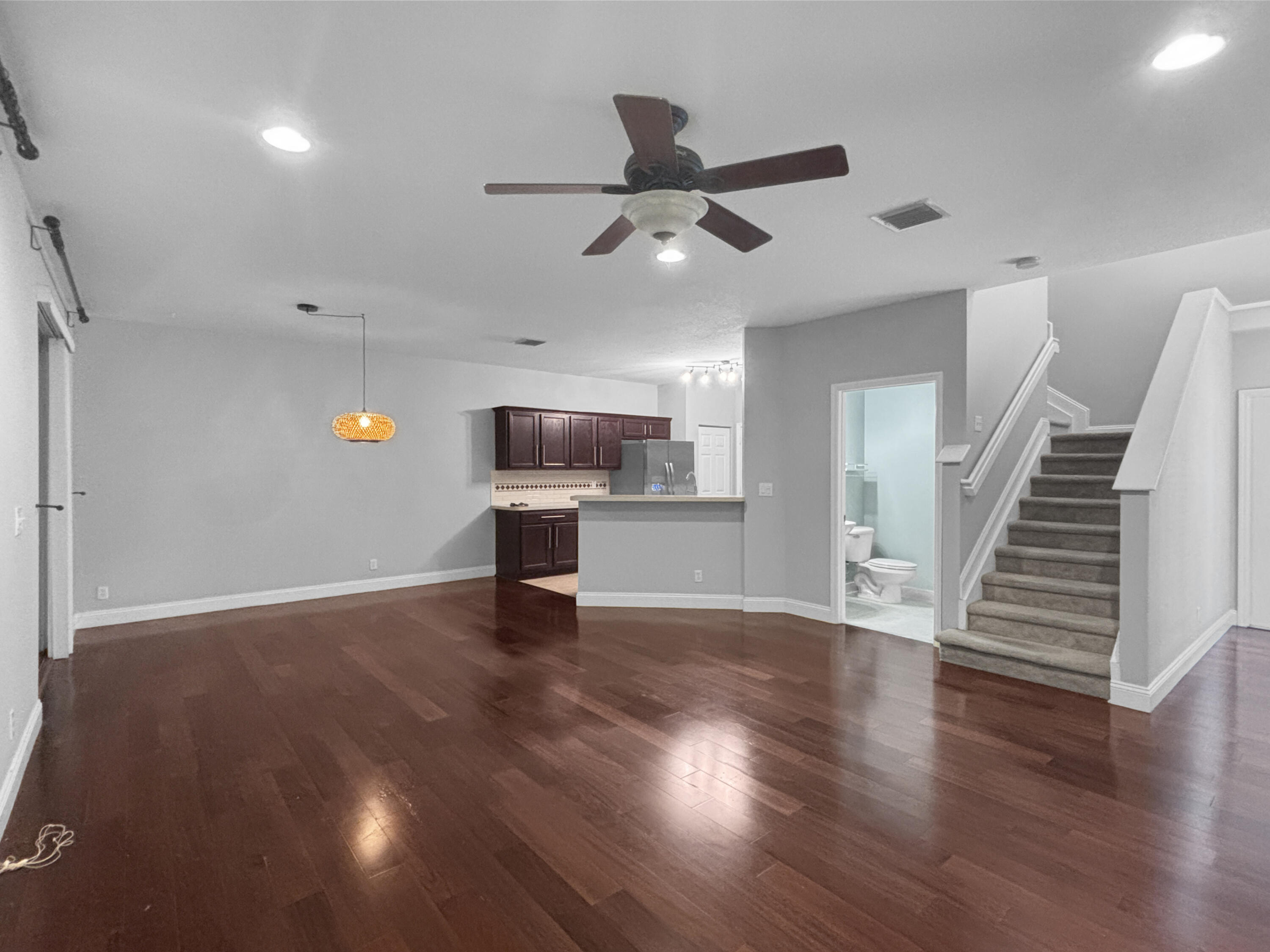 4528 Thornwood Circle — Photo 5