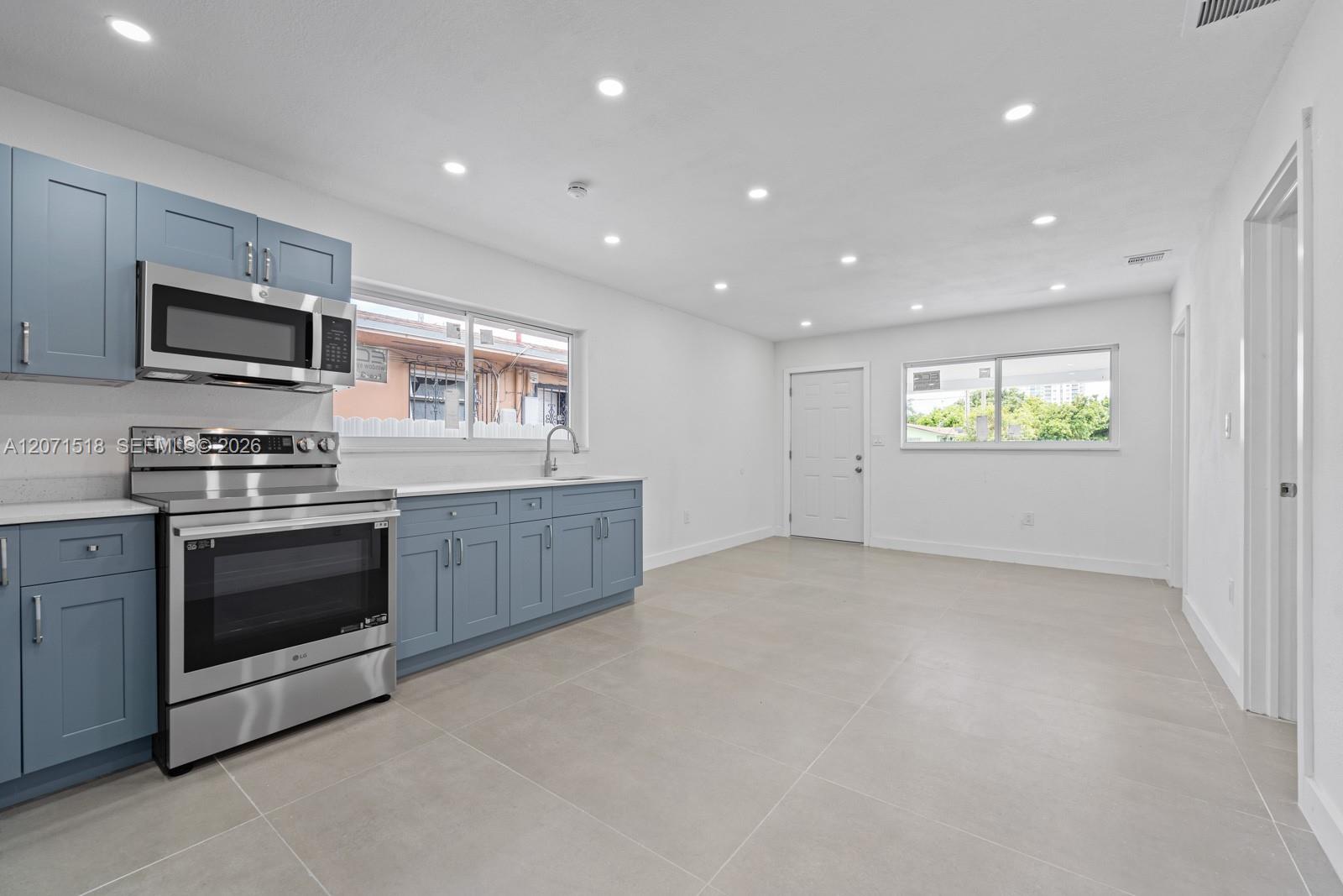 1849 NW 16th St # 1 View 1
