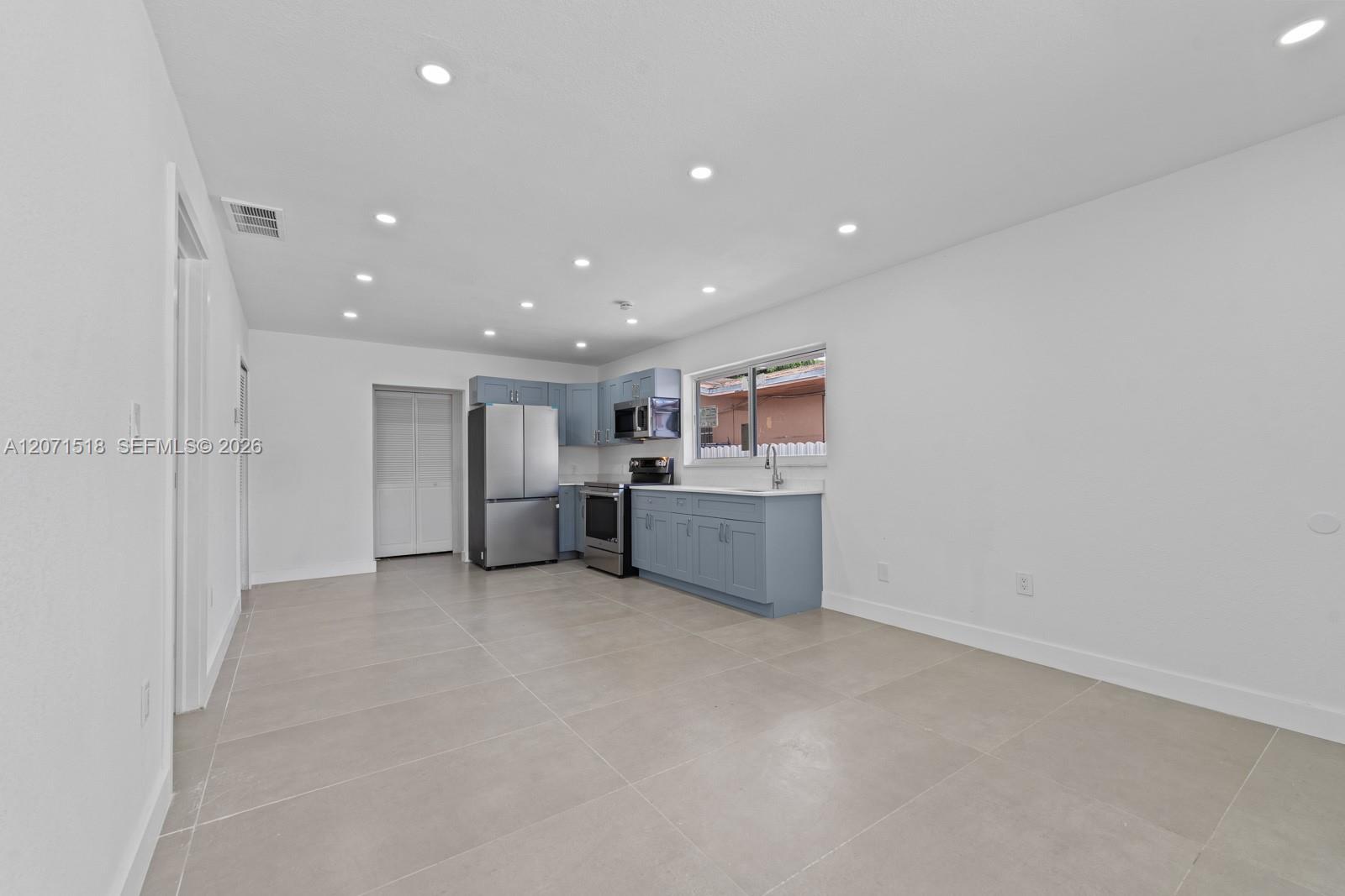 1849 NW 16th St # 1 View 5