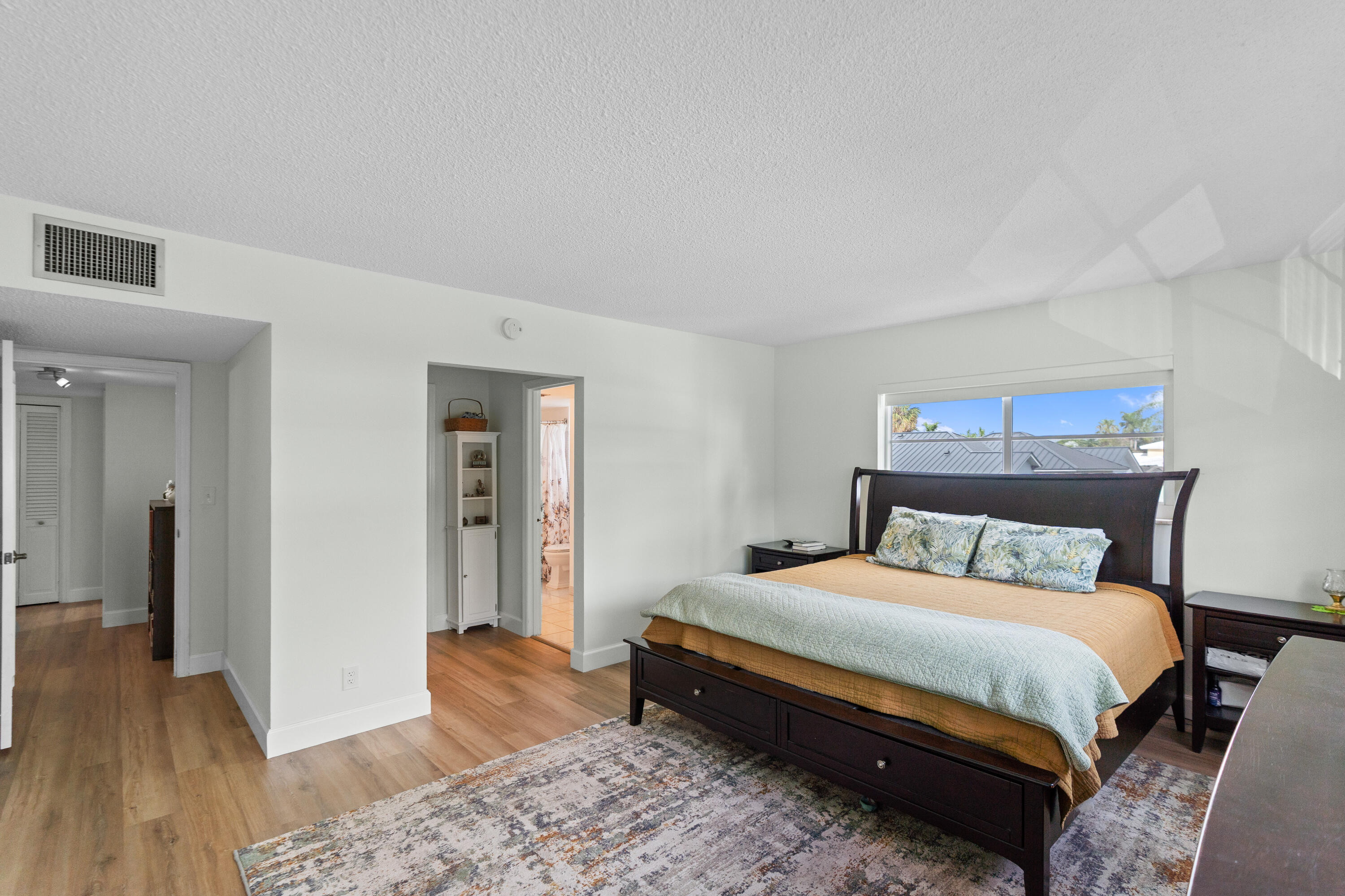 3050 NE 47TH Court # 108 — Photo 4