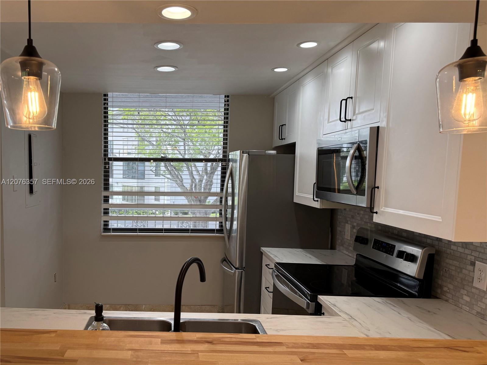 1520 Whitehall Dr # 206 — Photo 5