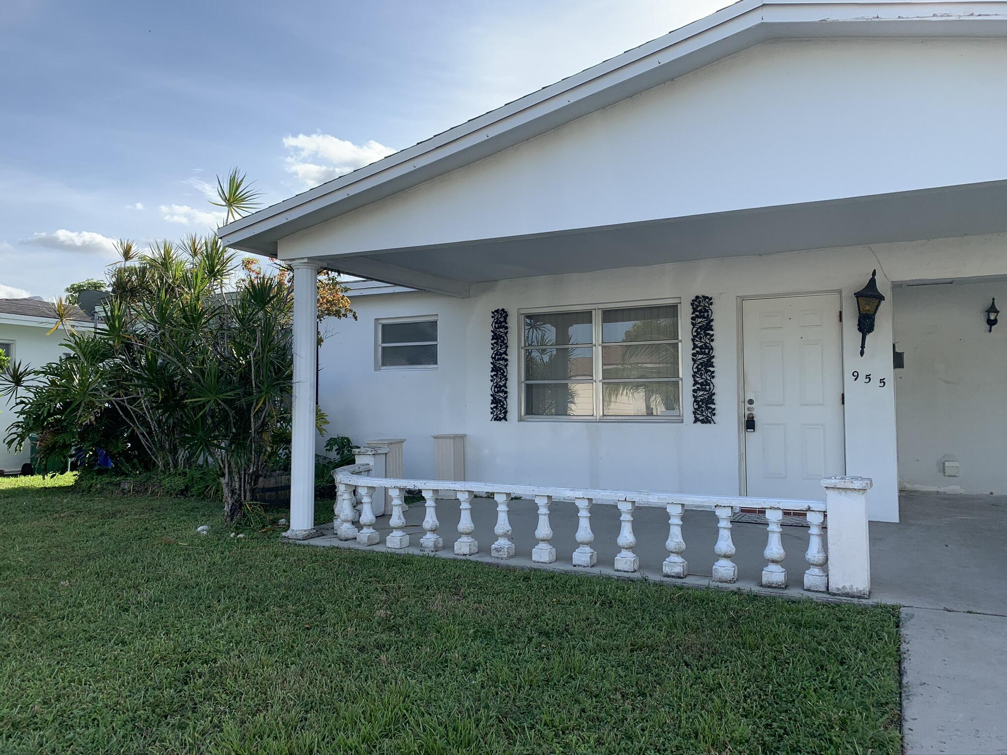 955 NW 69TH Avenue — Photo 4