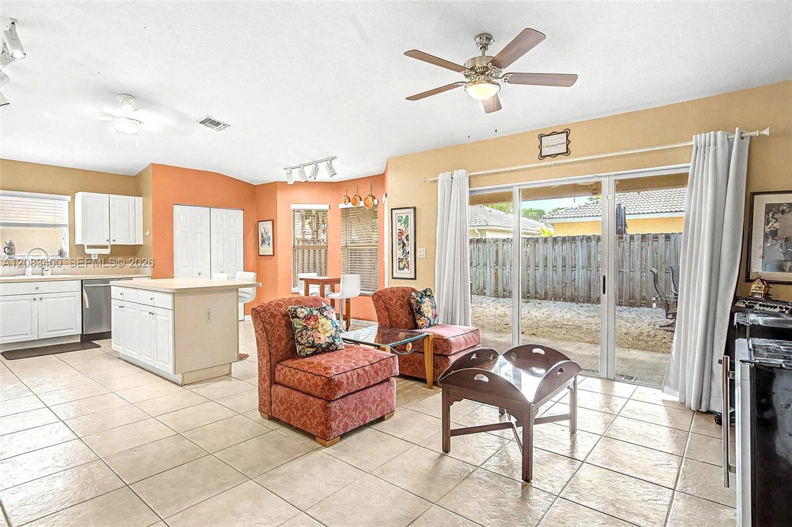 14033 SW 155 Ct — Photo 3