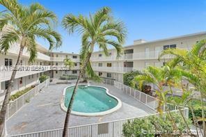 1895 Venice Park Dr # A18, Miami FL 33181