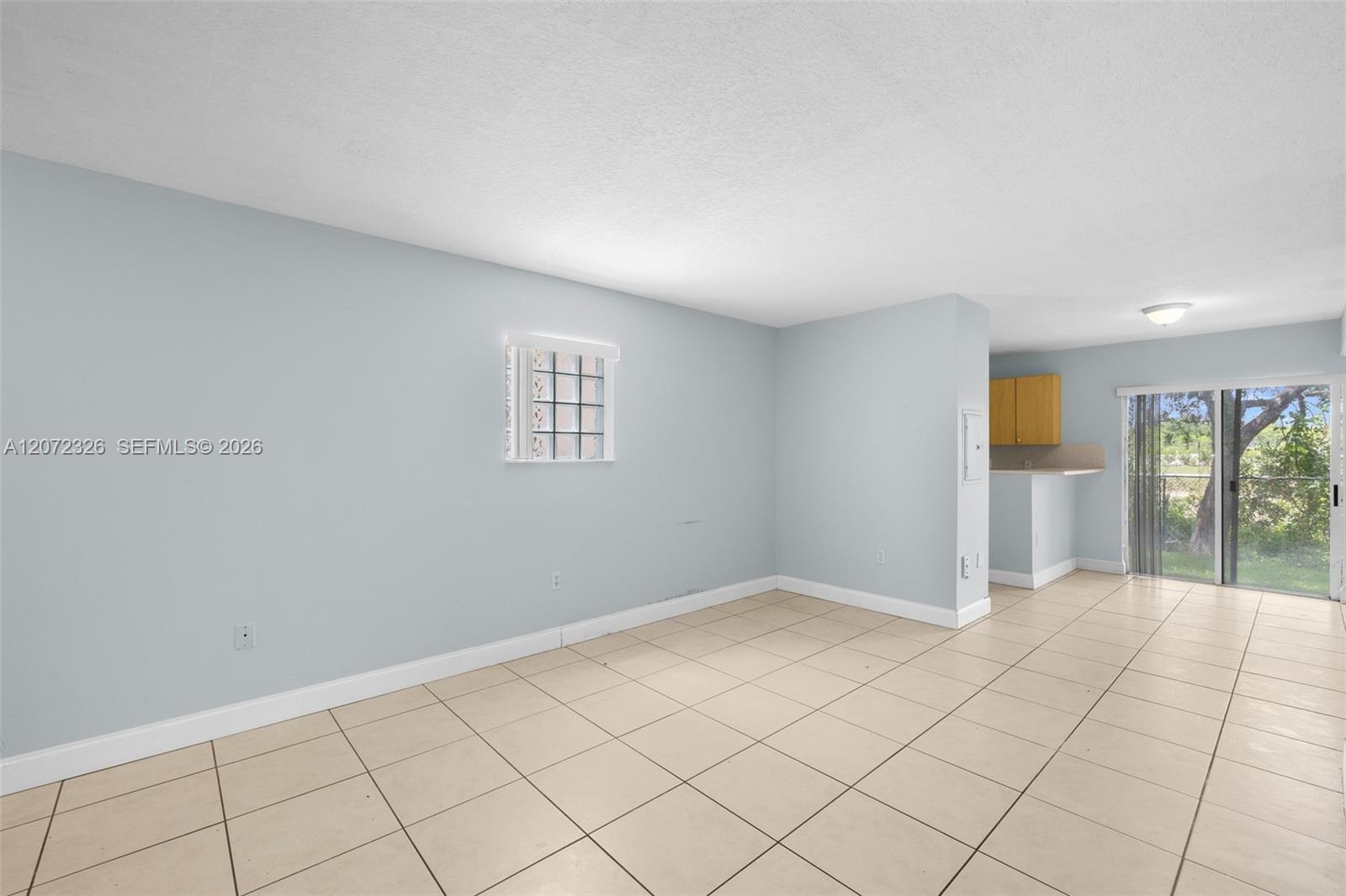 2930 SE 12th Rd # 31 — Photo 5