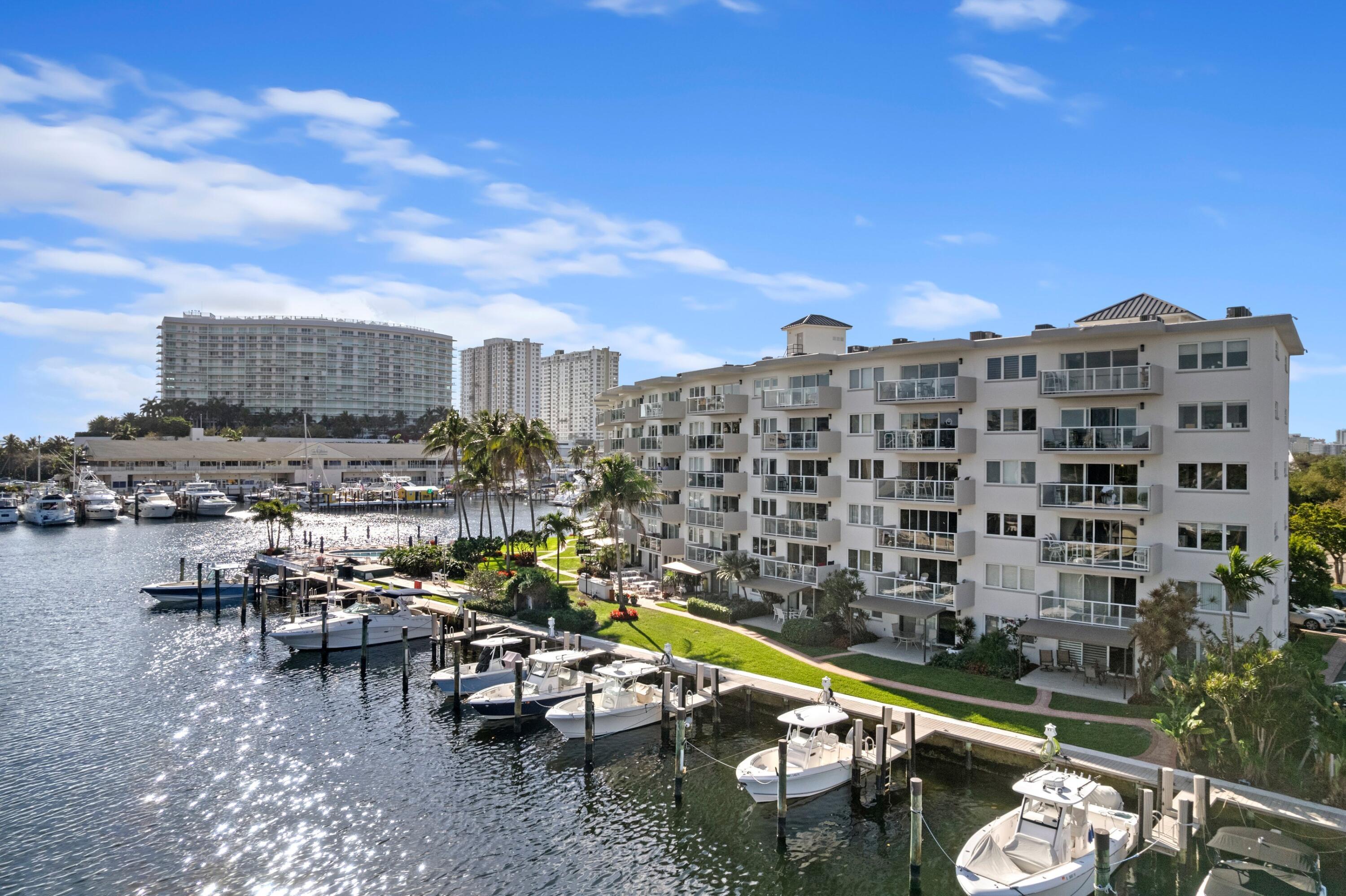 140 NE 28th # 604, Pompano Beach FL 33062
