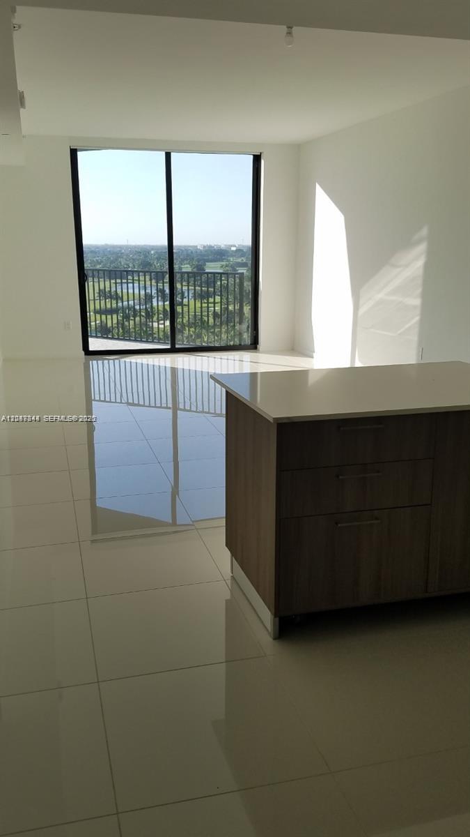 5300 Paseo Blvd # 1012 — Photo 3