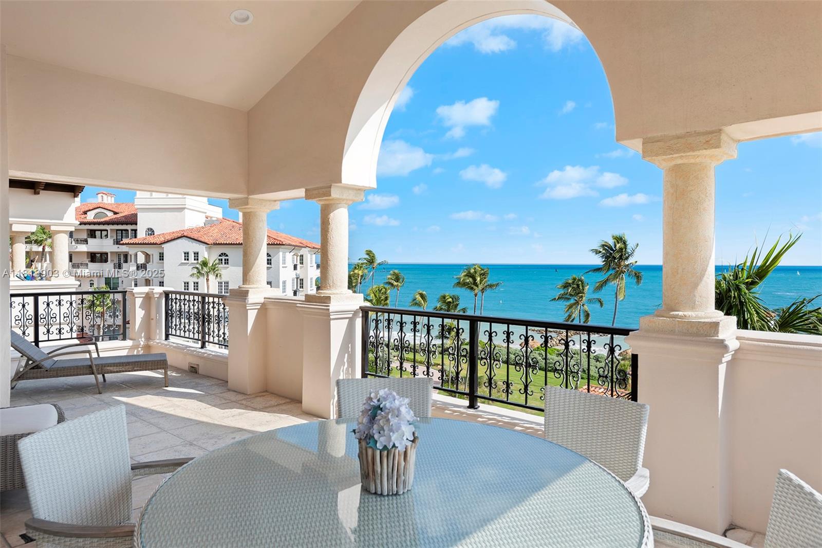 19253 Fisher Island Dr # 19253, Miami Beach FL 33109