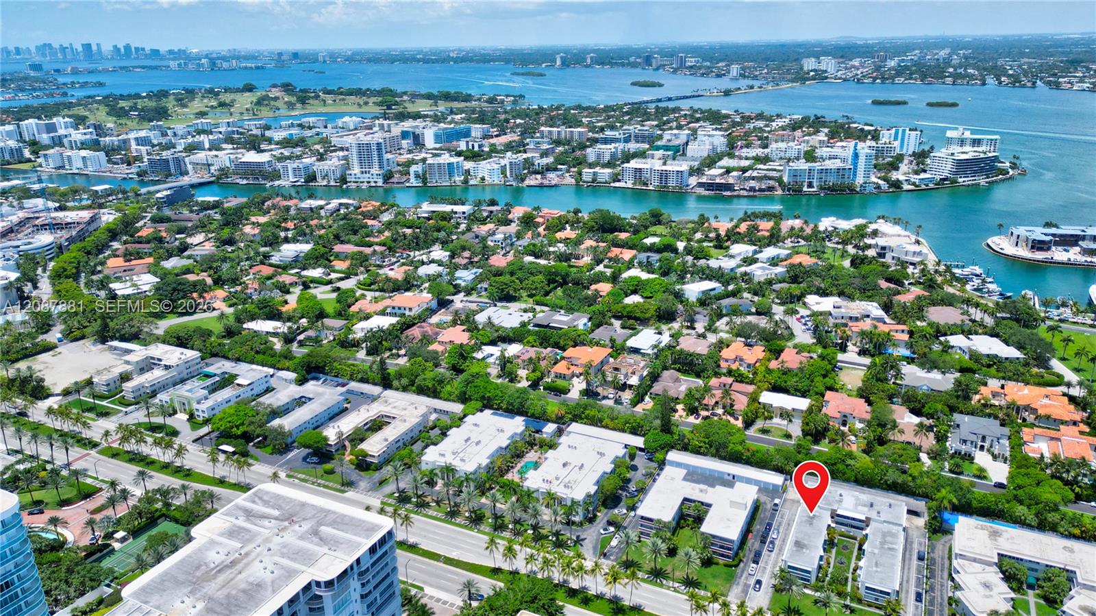 10178 Collins Ave # 107 — Photo 2