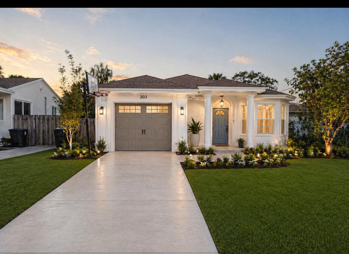 2109 Dock Street, West Palm Beach FL 33401