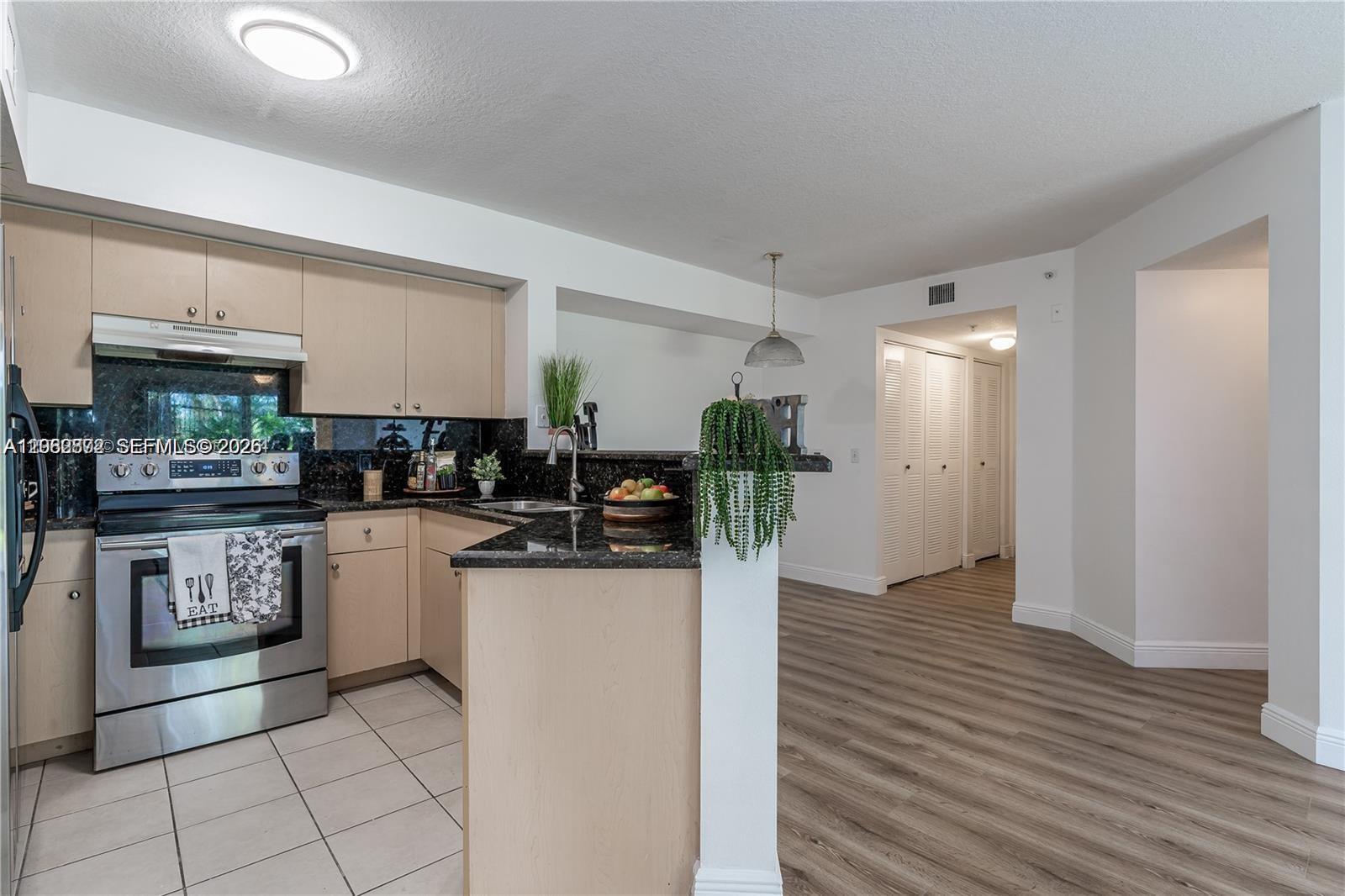 4280 San Marino Blvd # 102 — Photo 2
