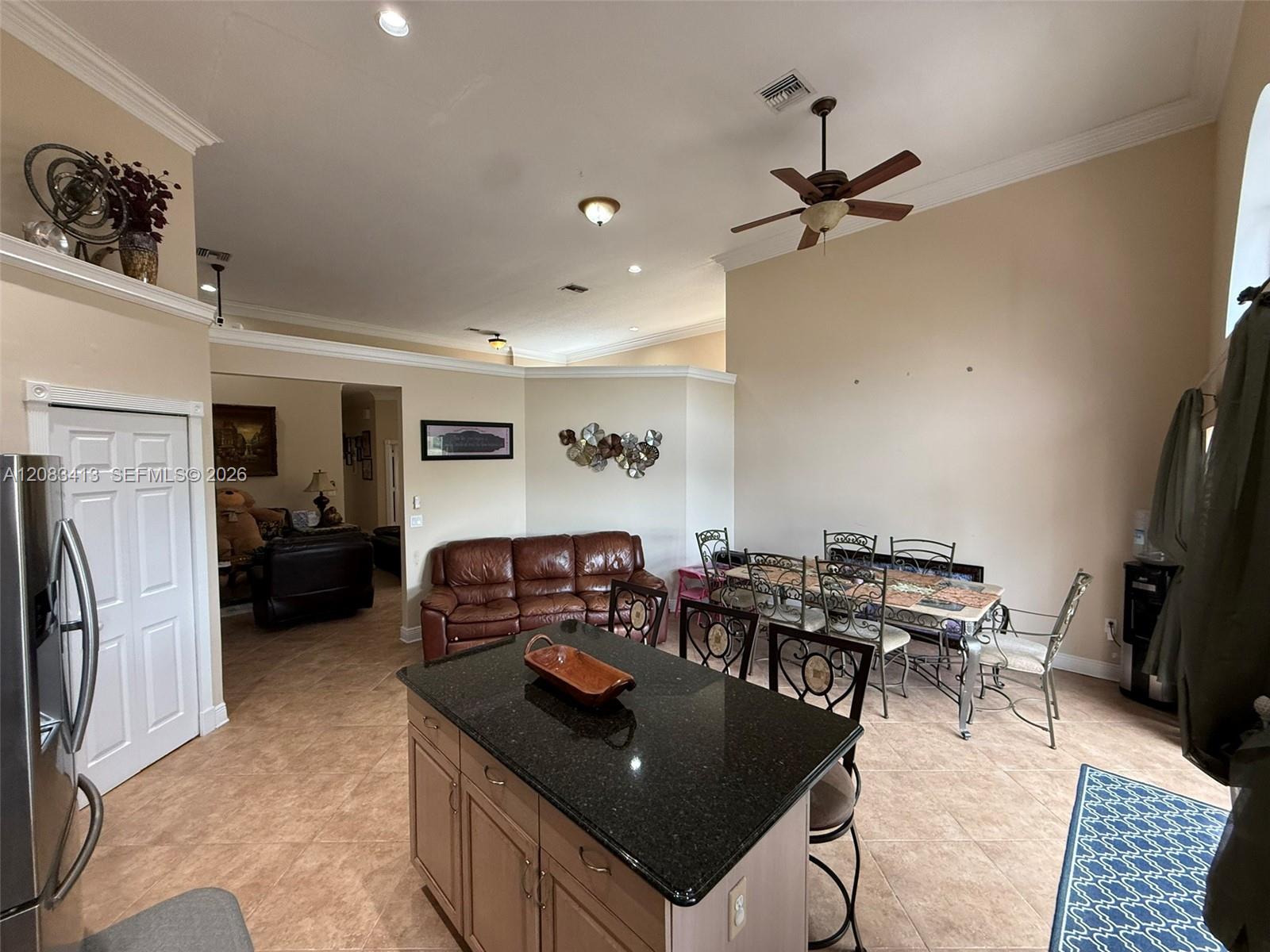 7705 Highlands Cir — Photo 3