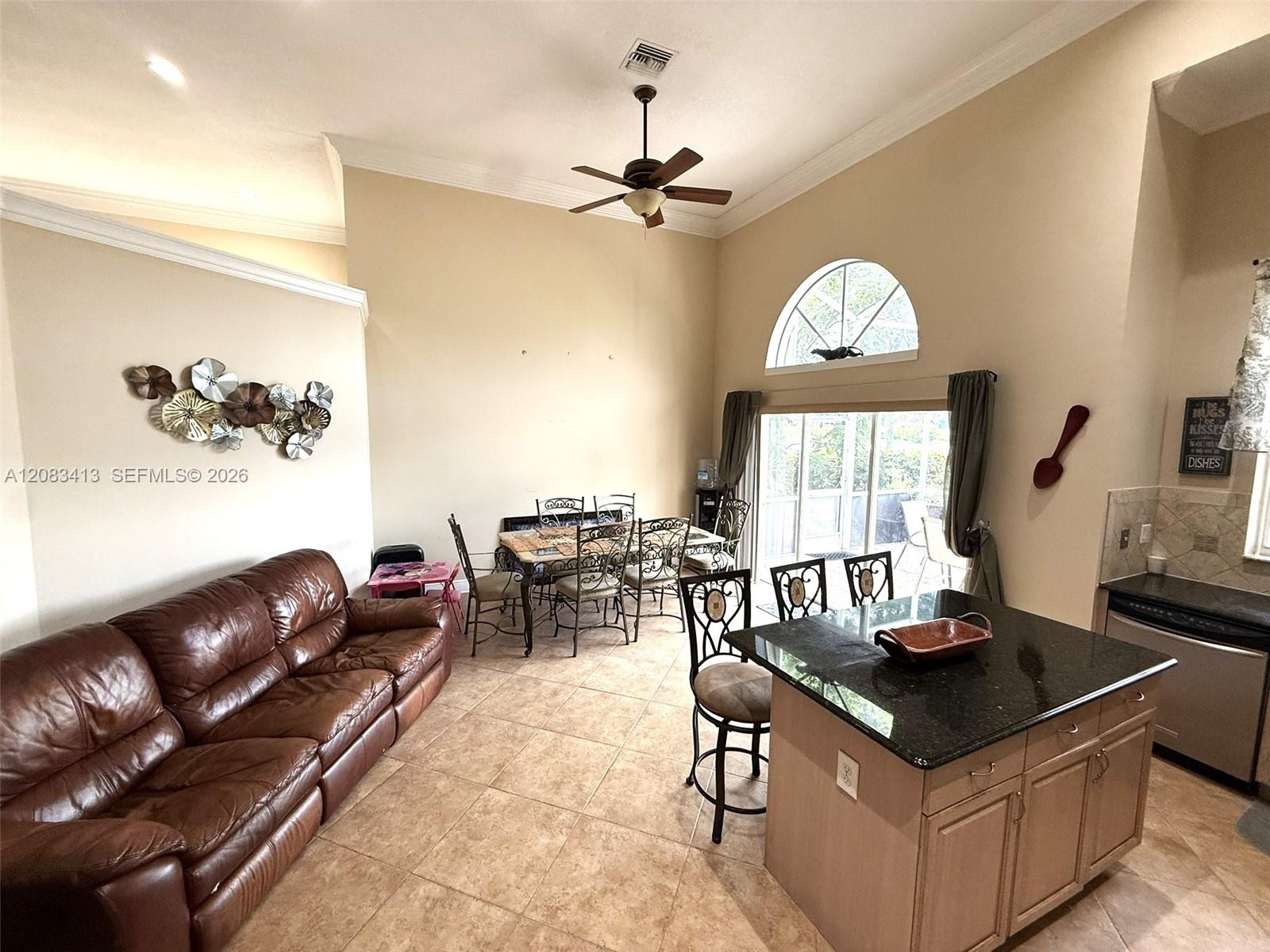 7705 Highlands Cir — Photo 4