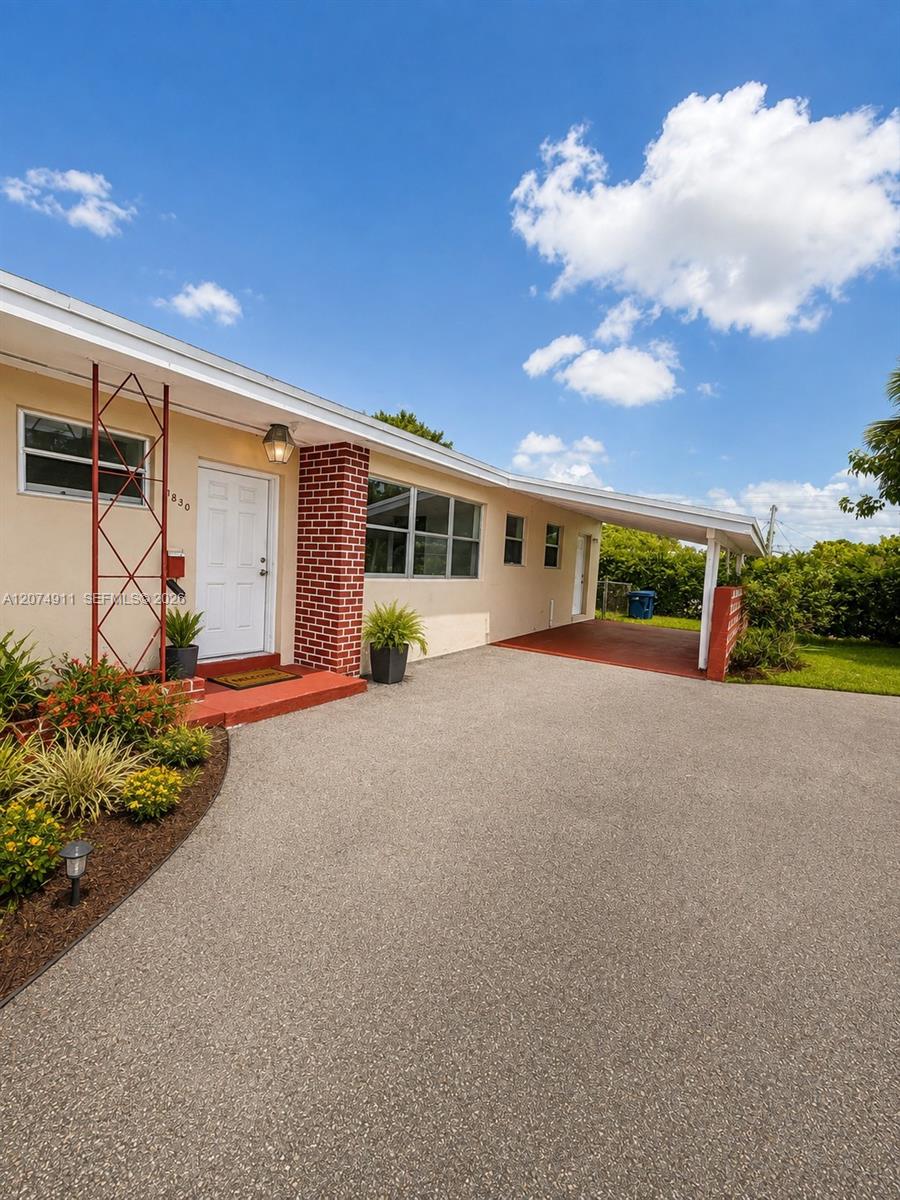 17830 NW 14th Pl, Miami Gardens FL 33169