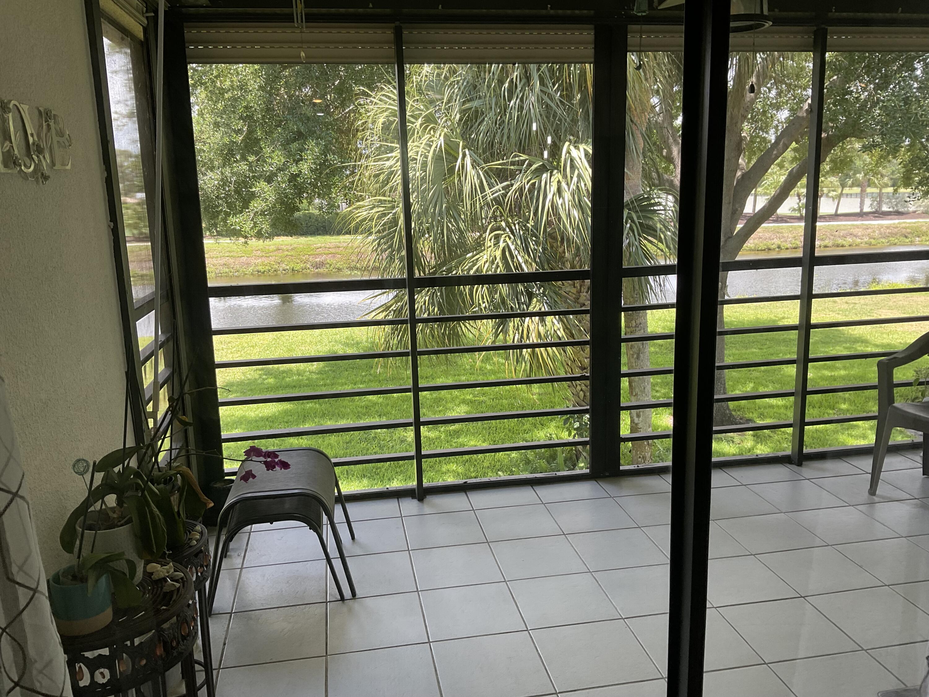 2910 SW 22ND Circle # 212E, Delray Beach FL 33445