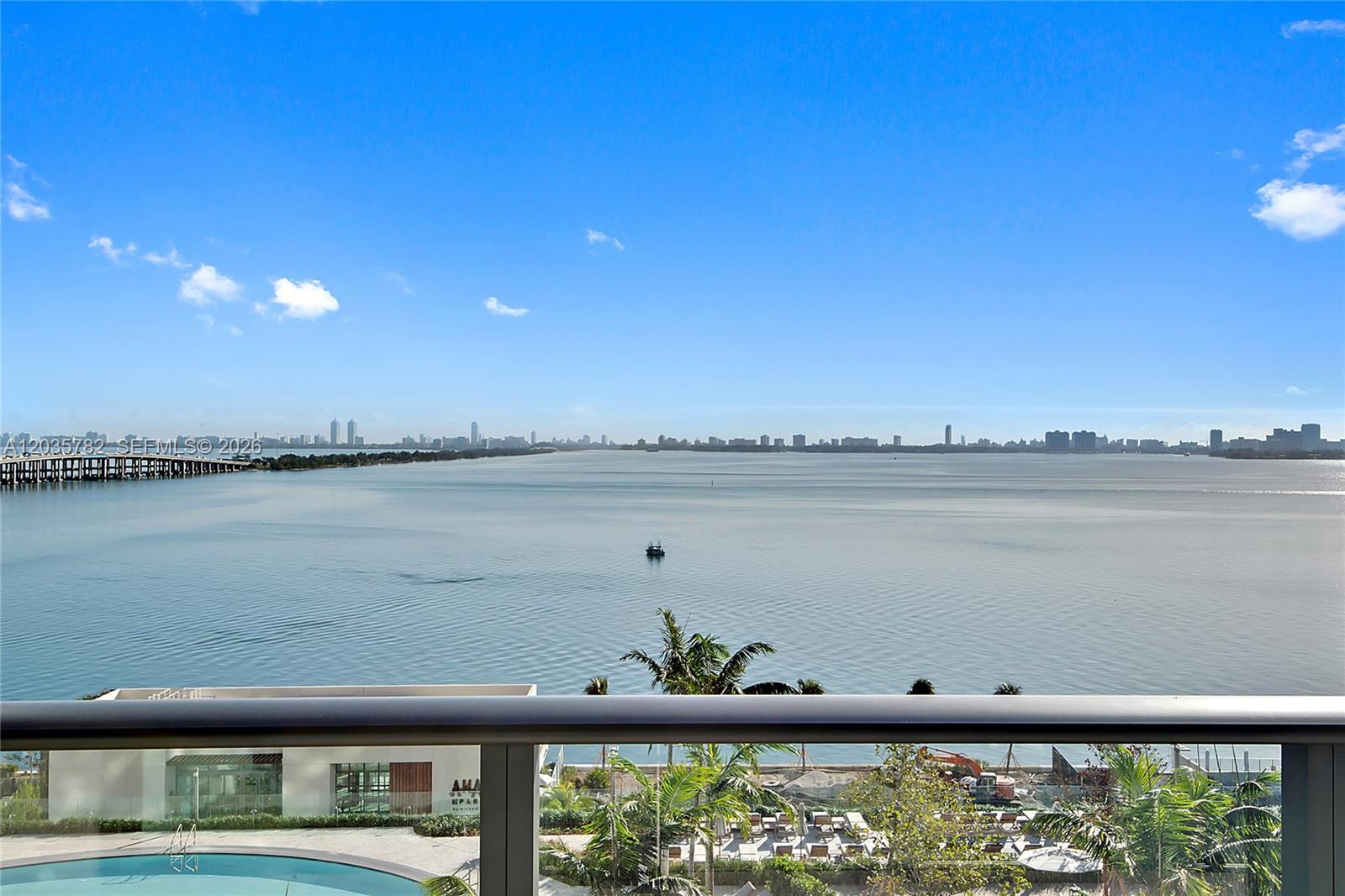 480 NE 31st St # 904 View 8