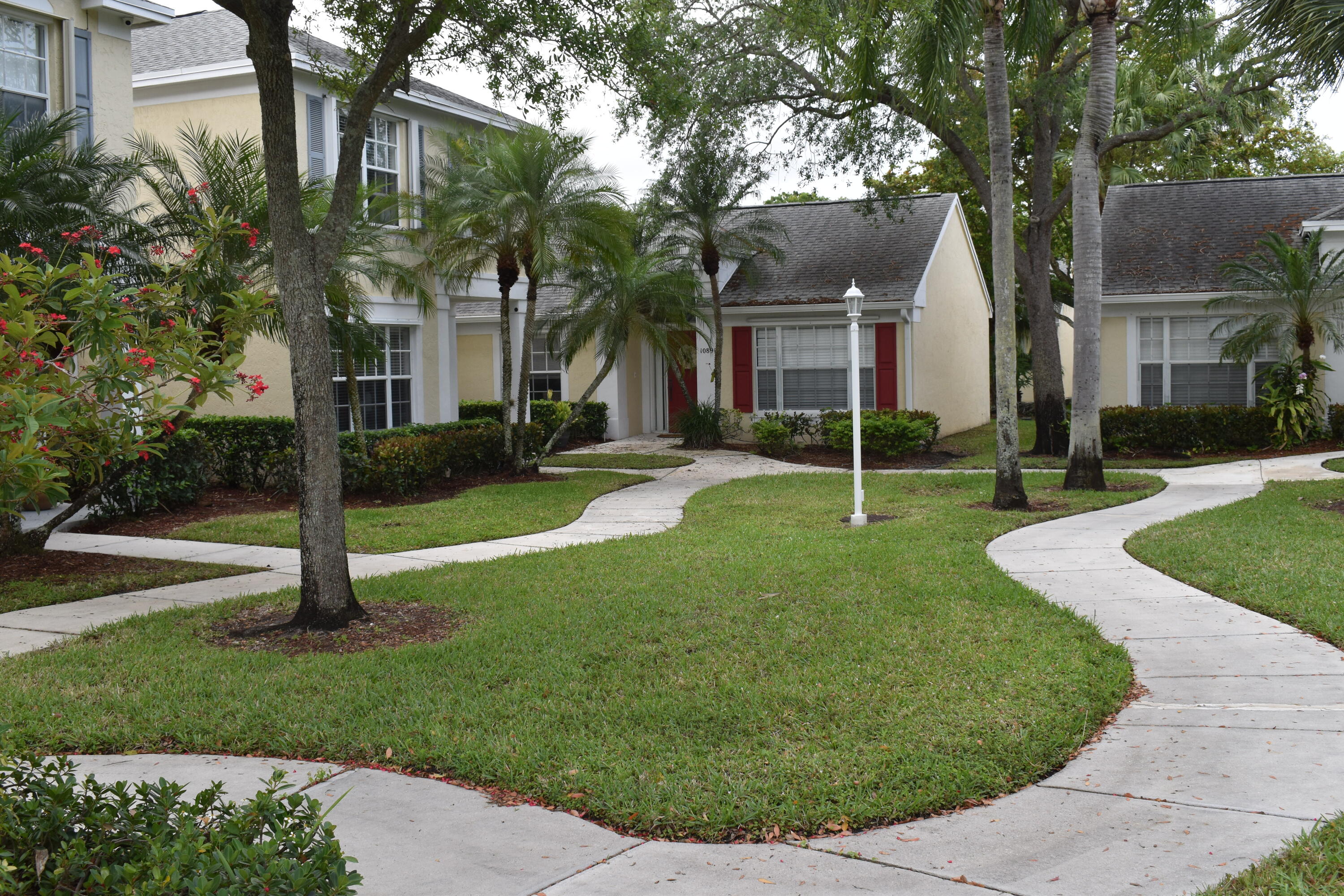 10881 Sea Hibiscus Lane — Photo 2