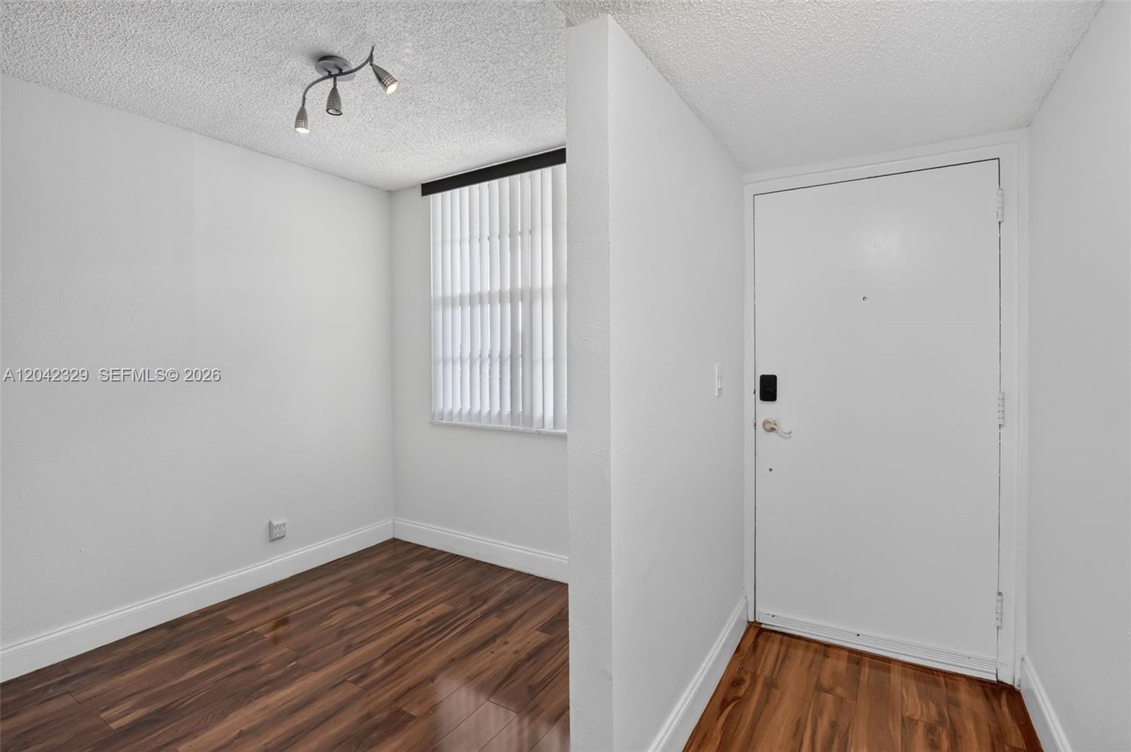 250 Jacaranda Dr # 411 — Photo 5