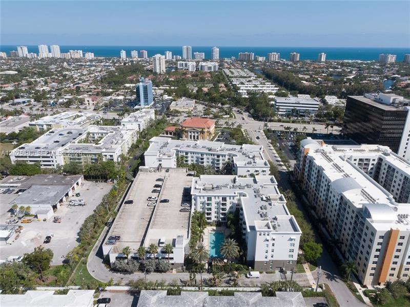 2421 NE 65th St # 408, Fort Lauderdale FL 33308