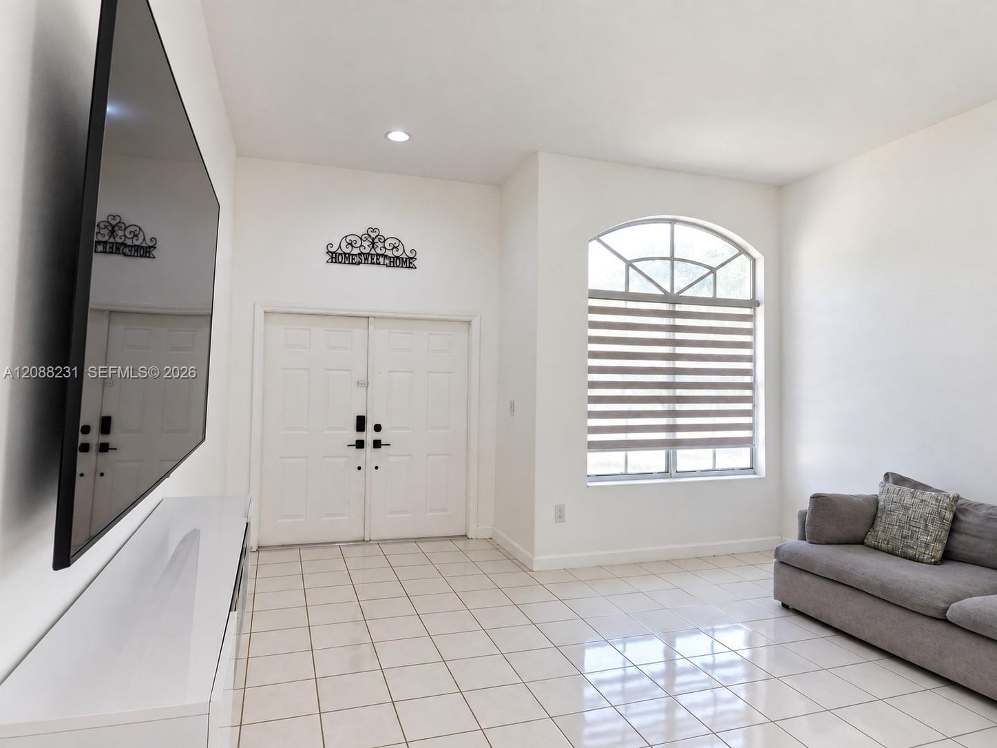 16362 SW 94th St — Photo 4