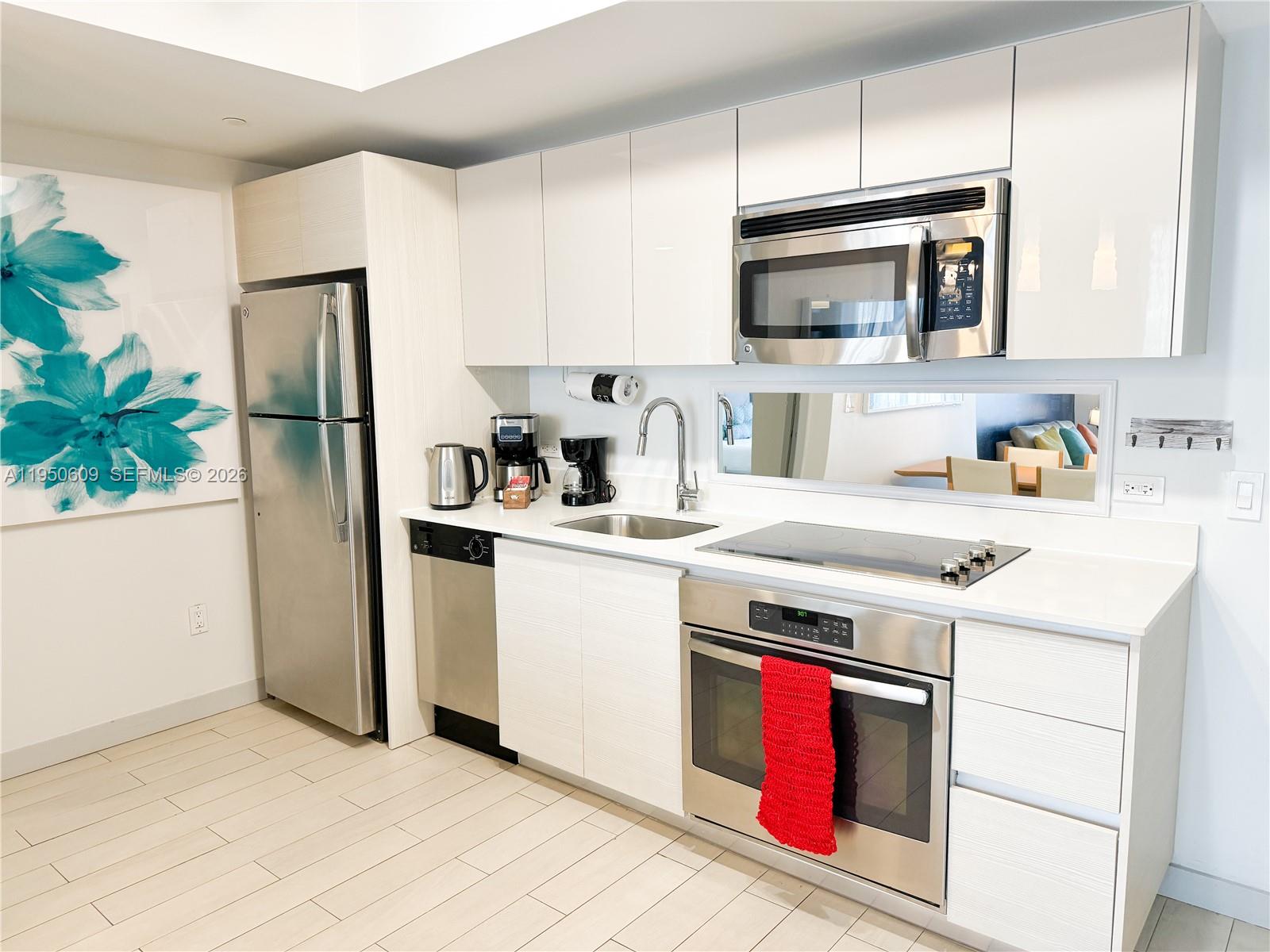 2602 E Hallandale Beach Blvd # R409 — Photo 2